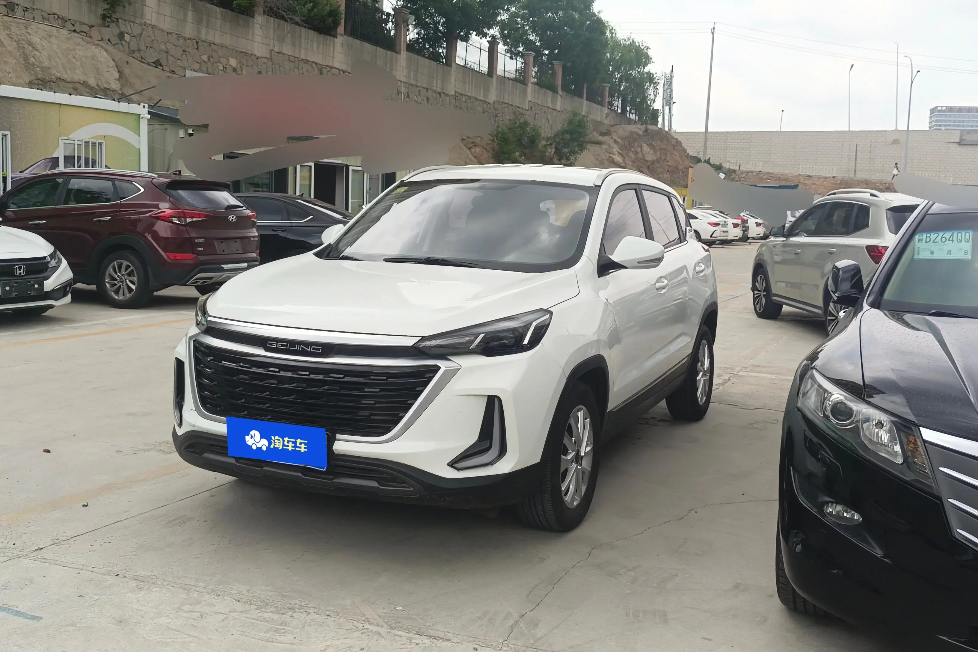 BAIC Beijing X3