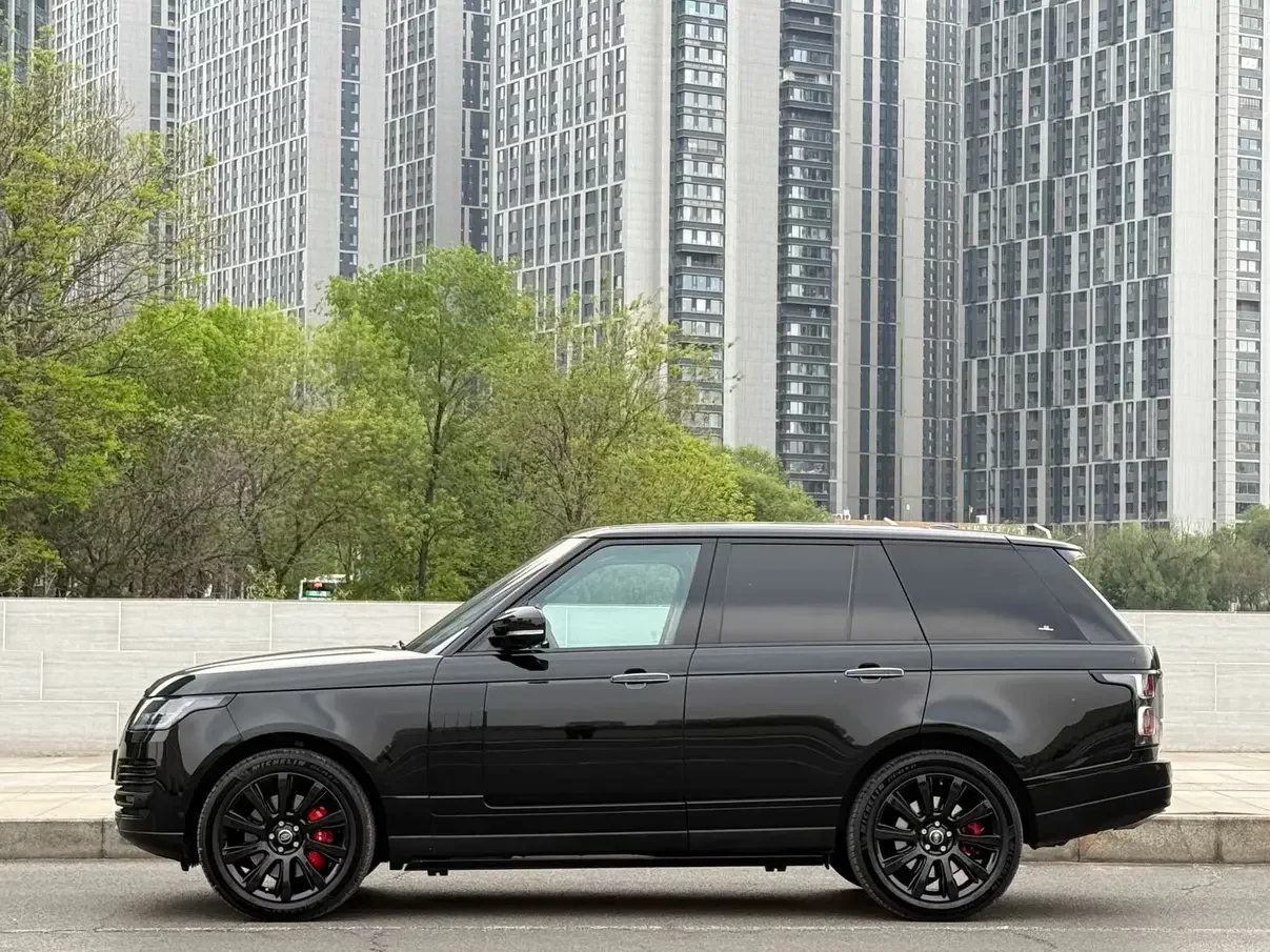 Land Rover range rover