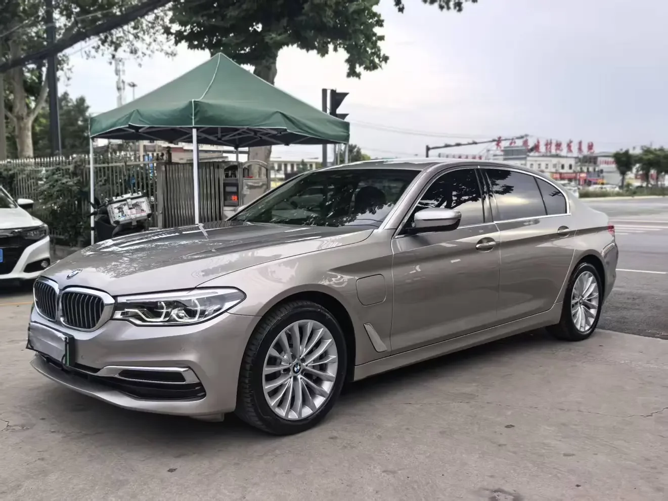 BMW 5 Series PHEV