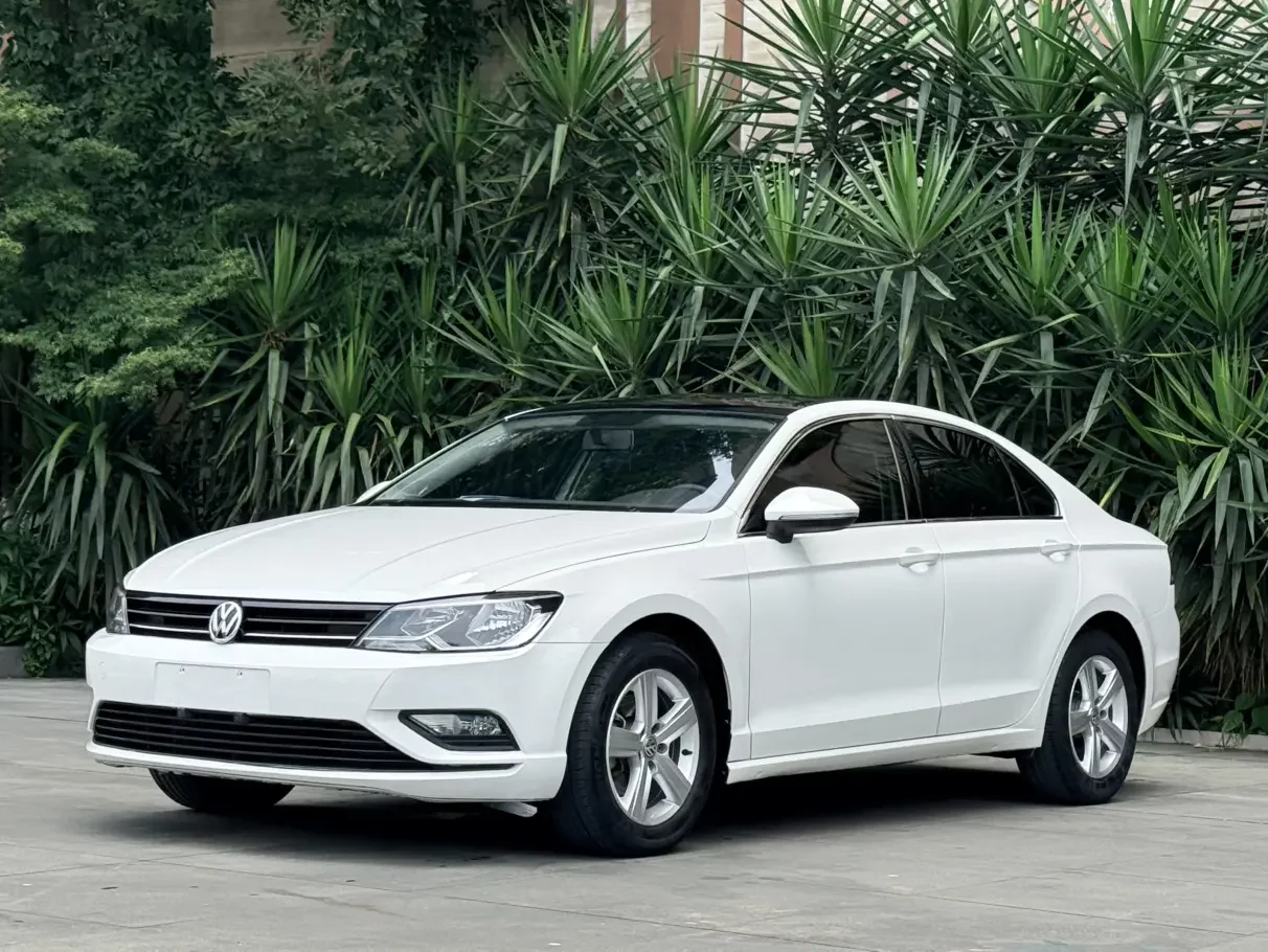 Volkswagen Lamando