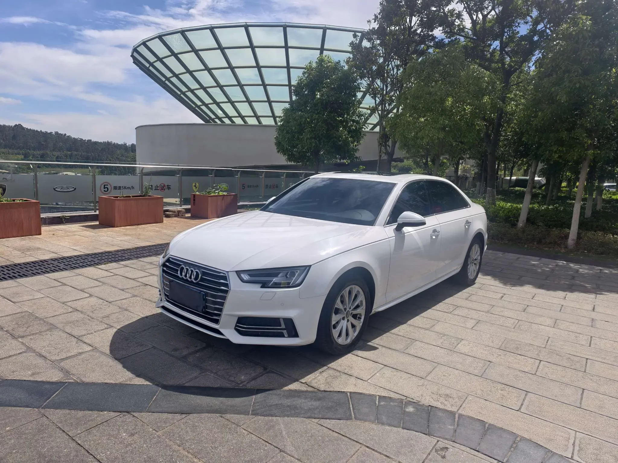 Audi A4L