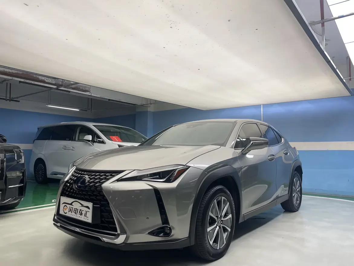Lexus UX EV