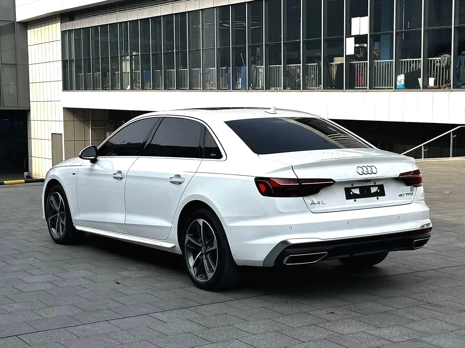 Audi A4L