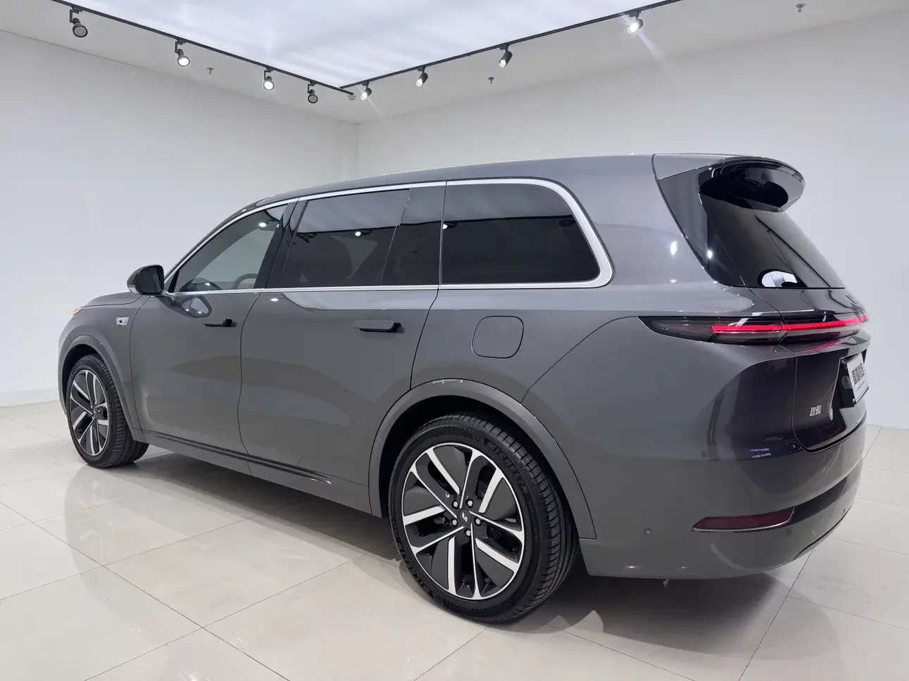 Lixiang L9
