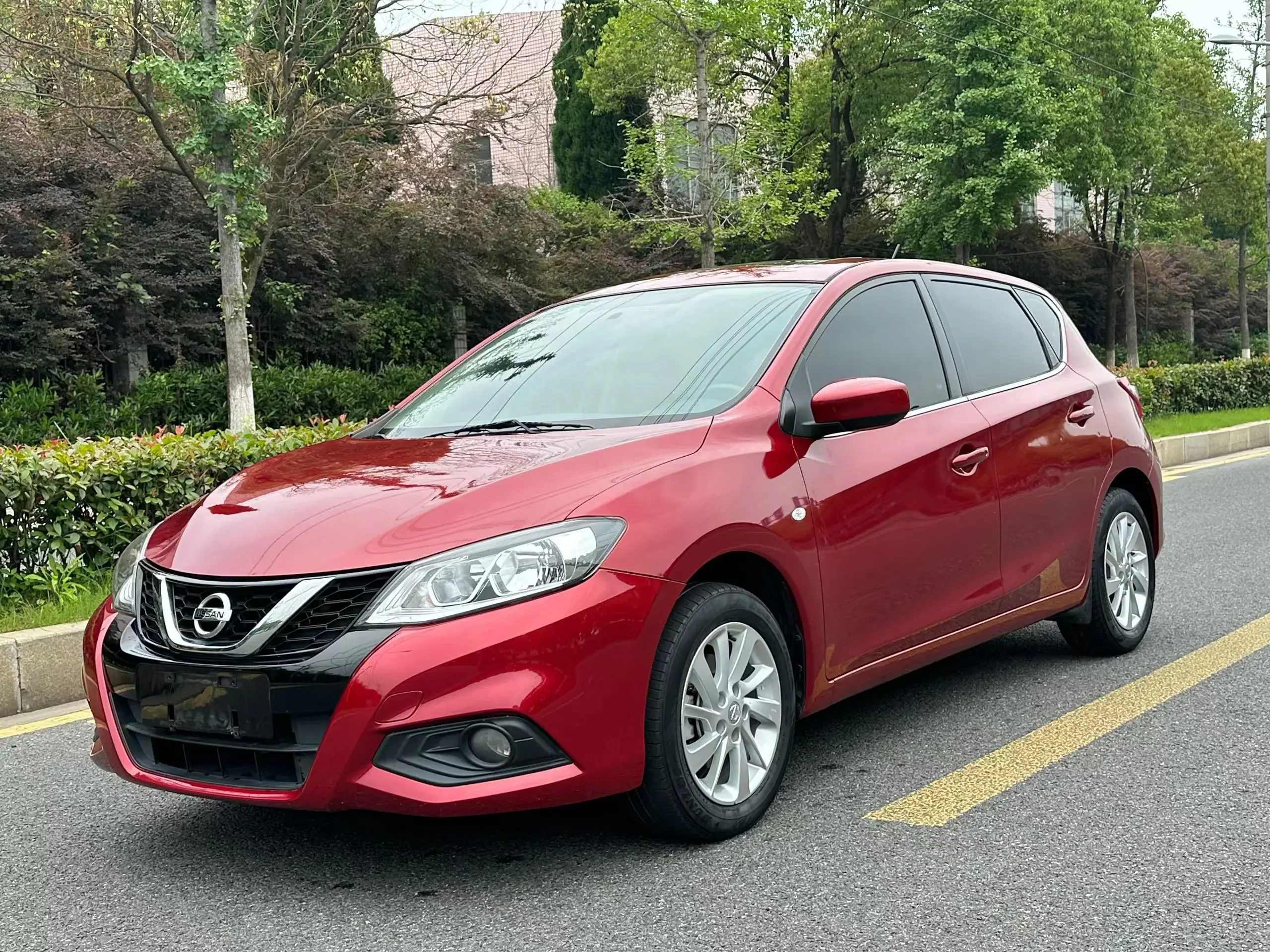 Nissan Tiida