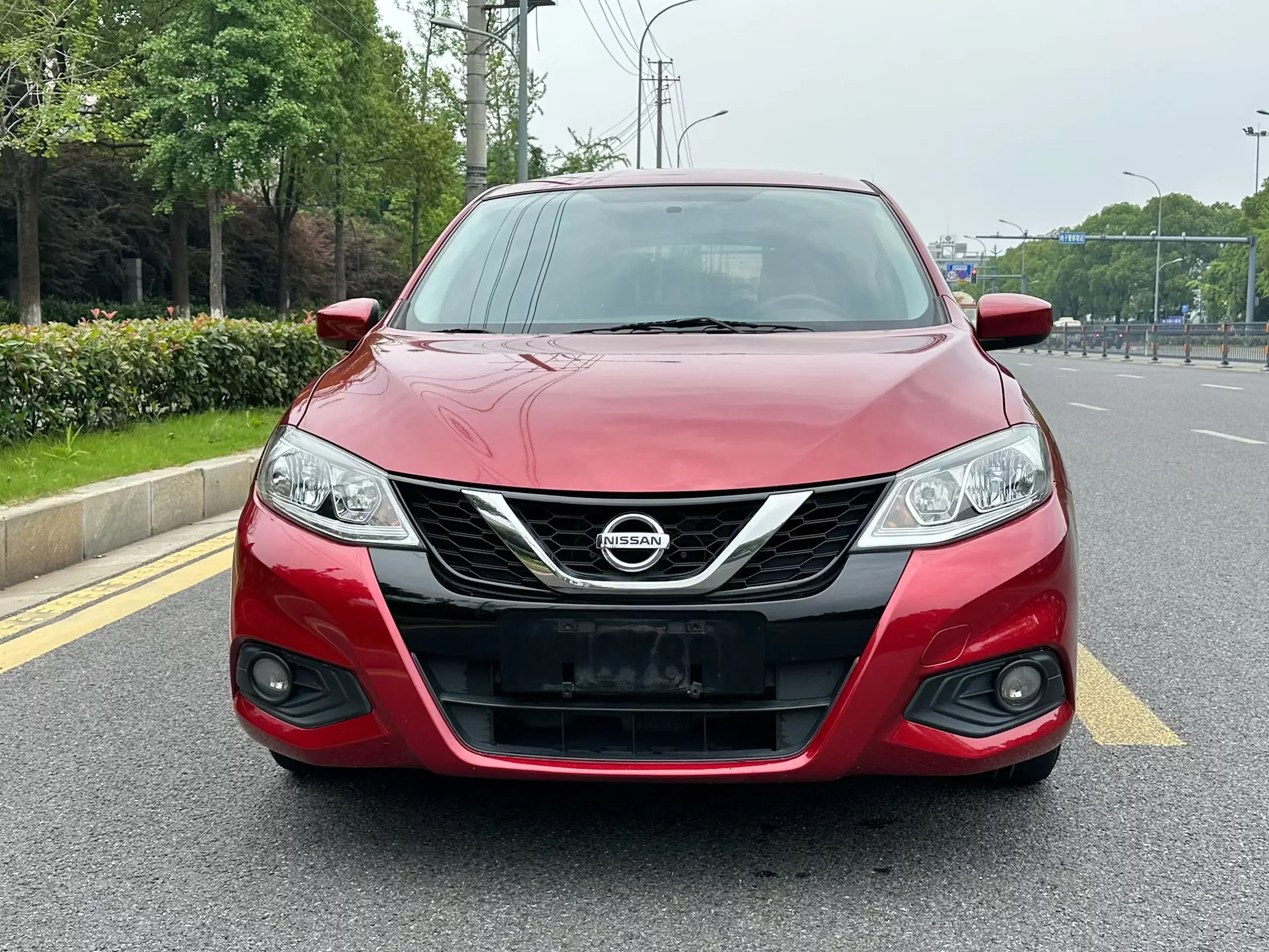 Nissan Tiida