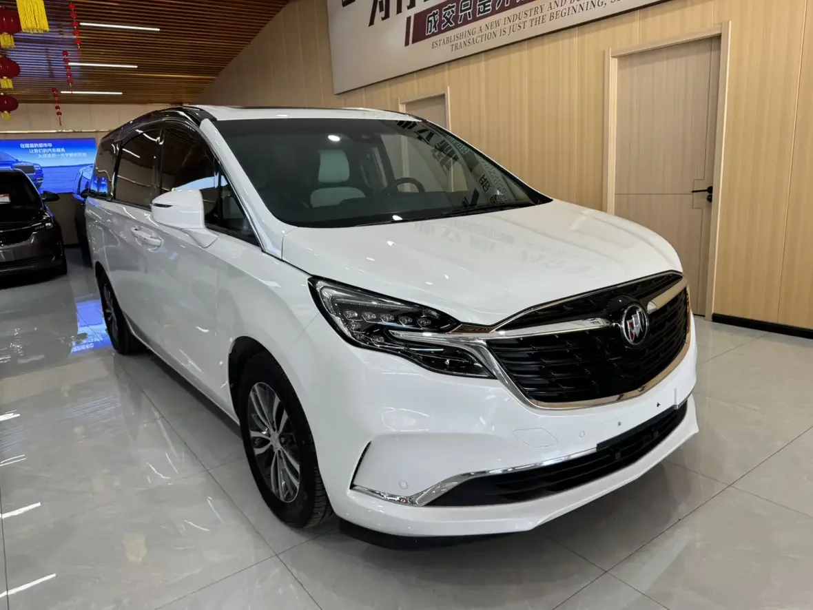 Buick GL8