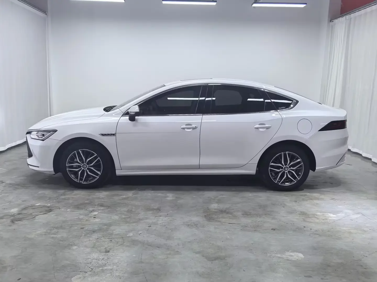 BYD Qin PLUS DM