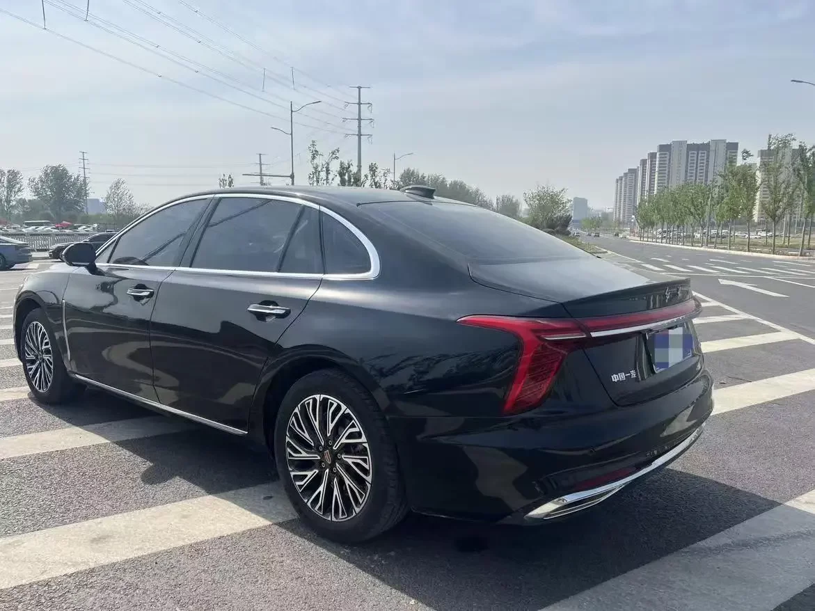 Hongqi H5