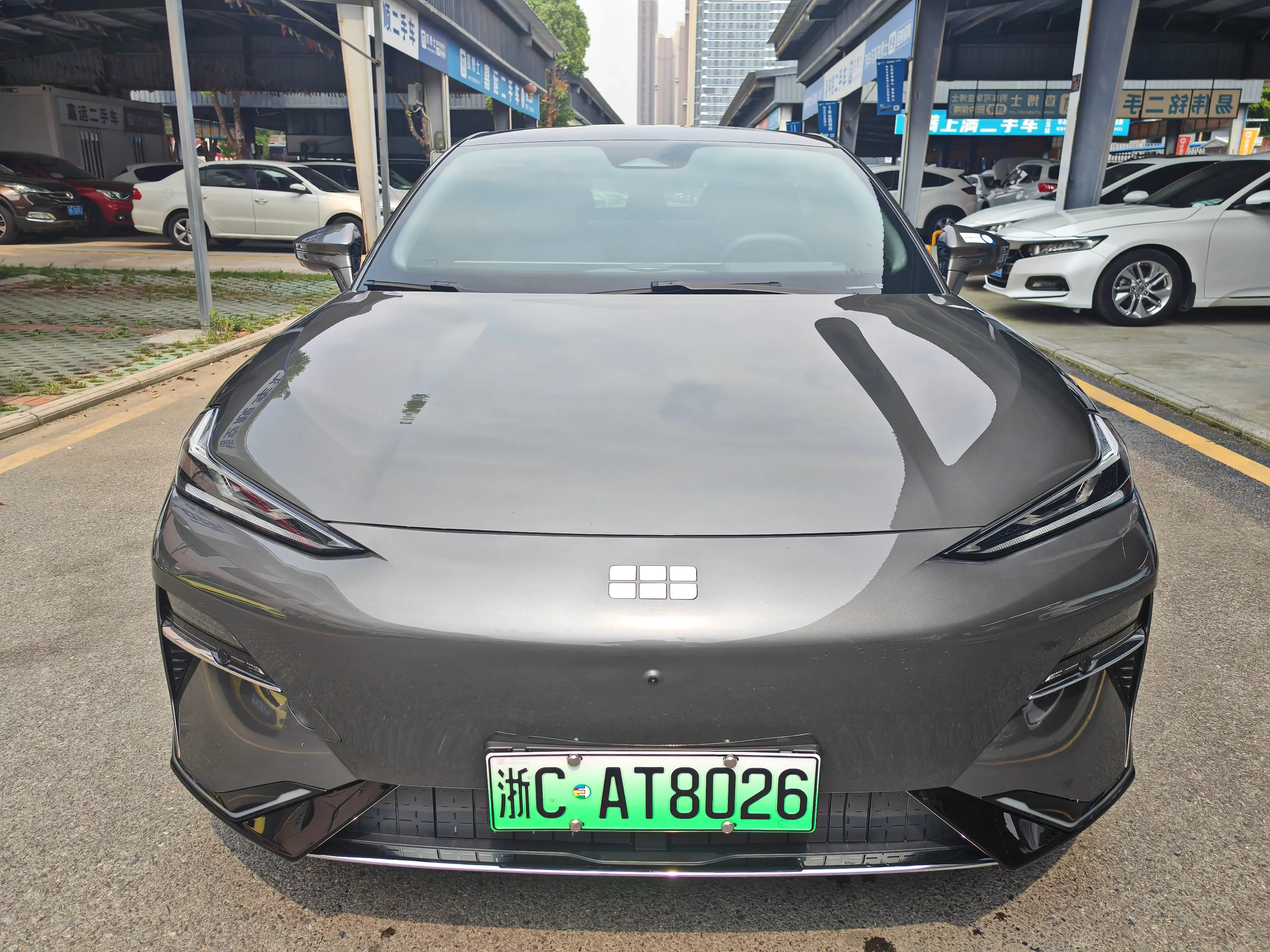 Geely Galaxy E8