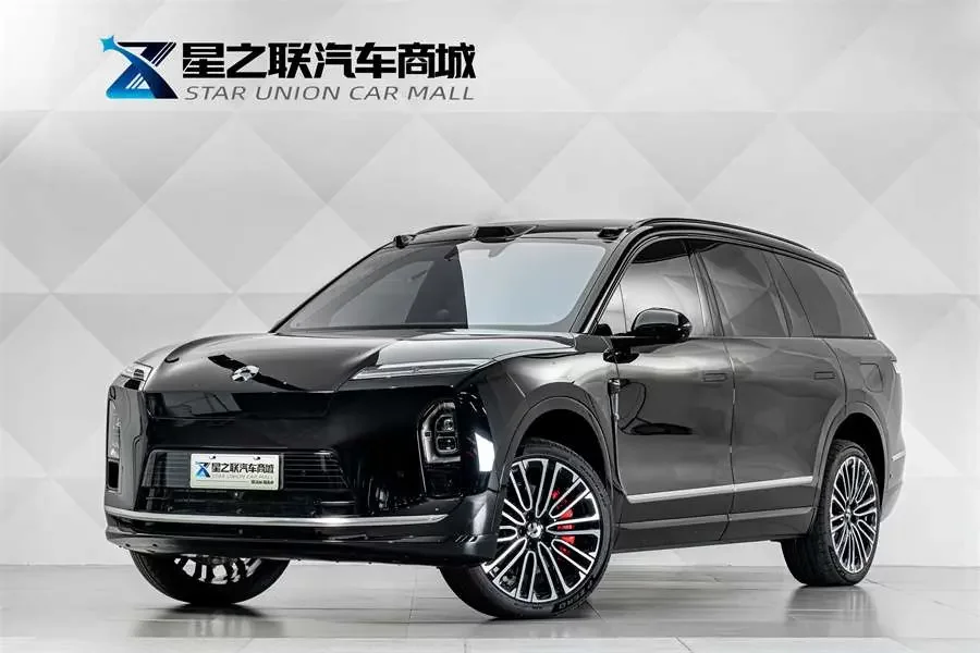 NIO ES8