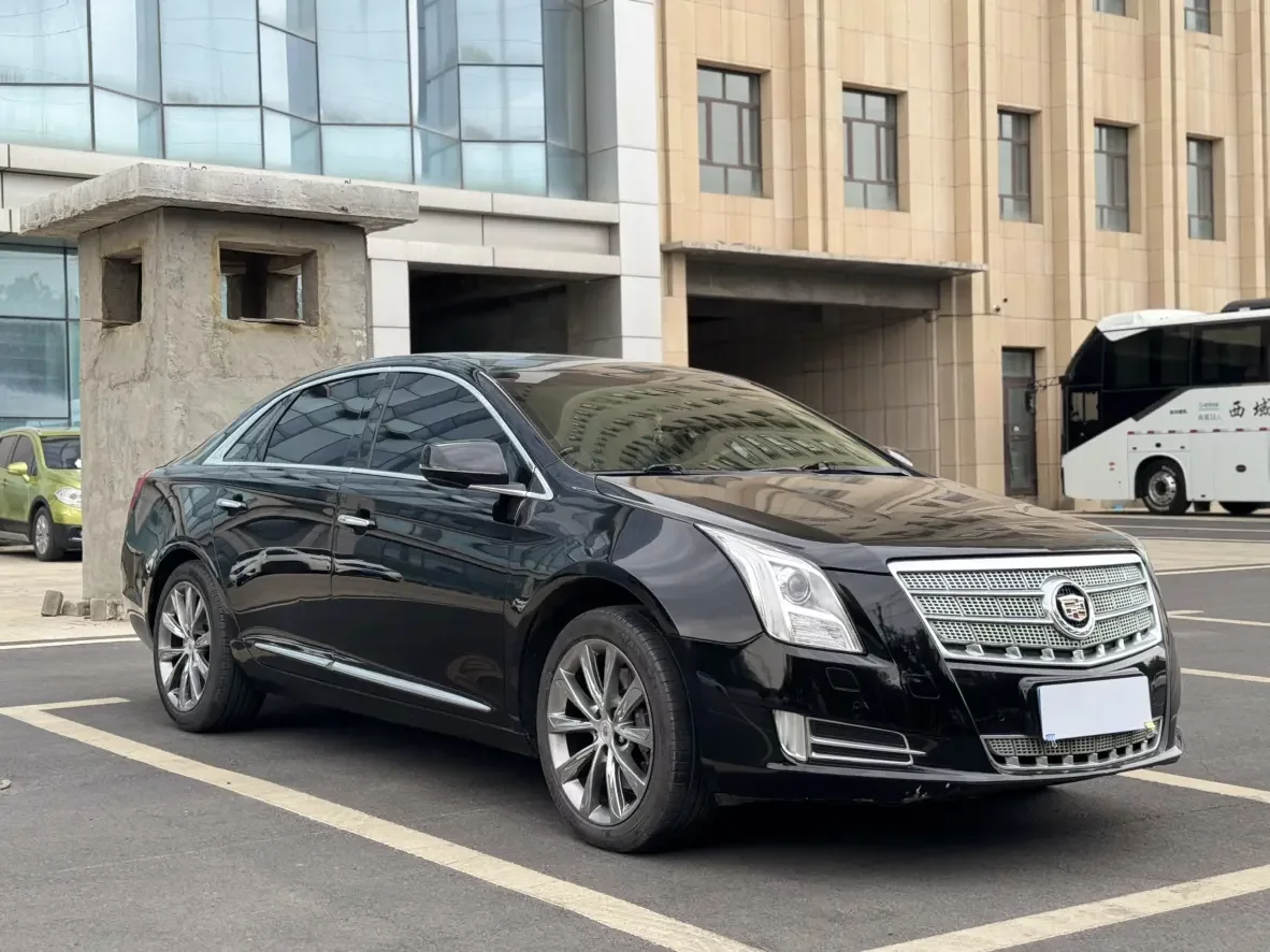 Cadillac XTS