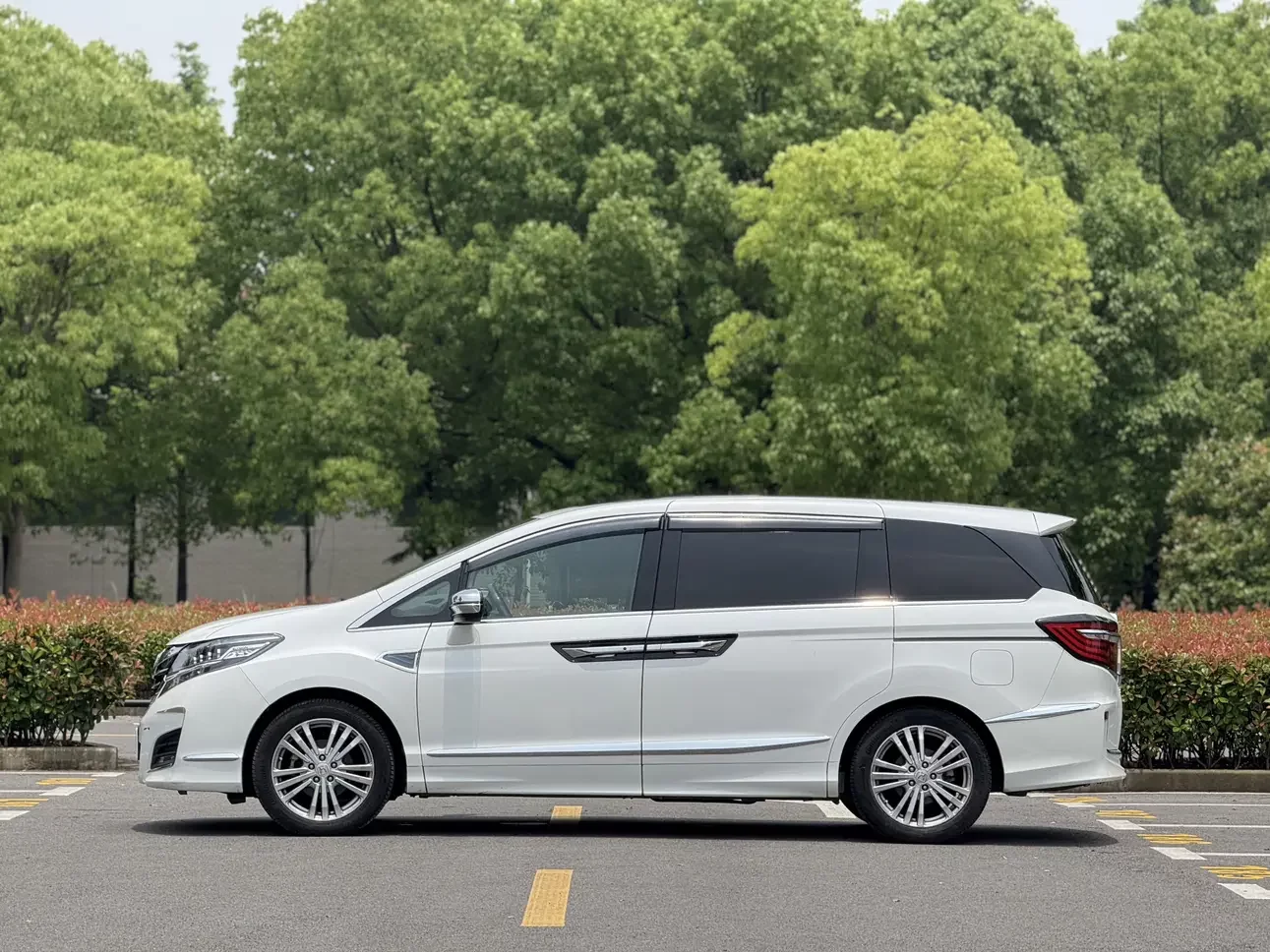 Honda Elysion