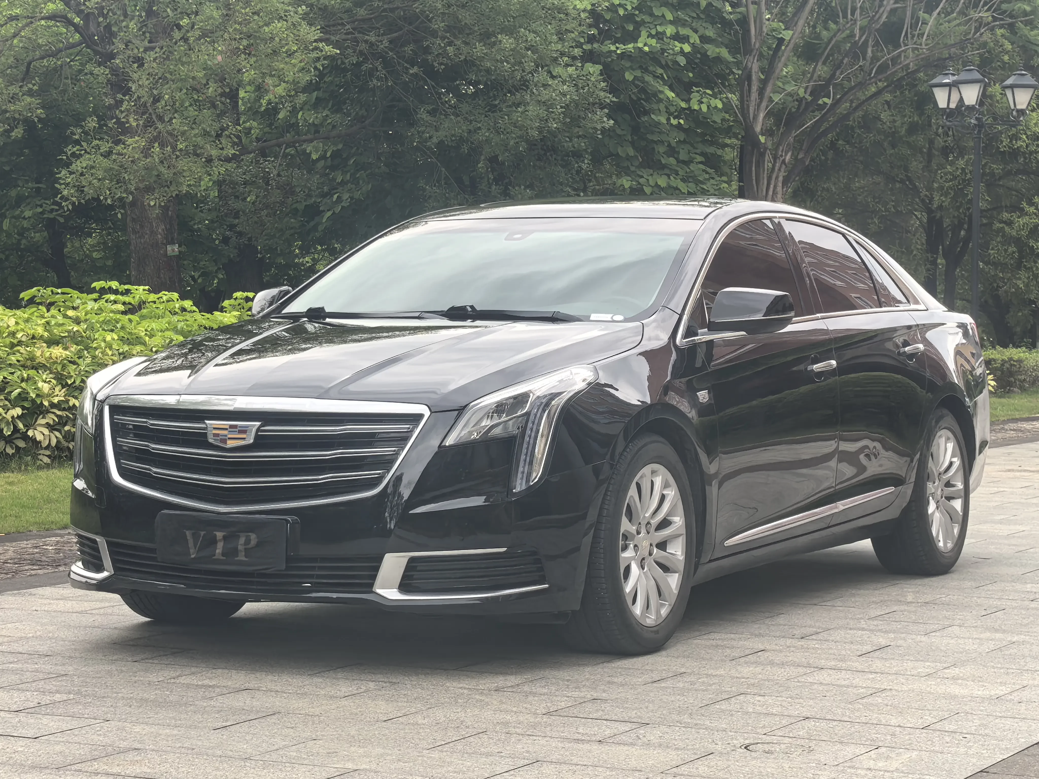 Cadillac XTS