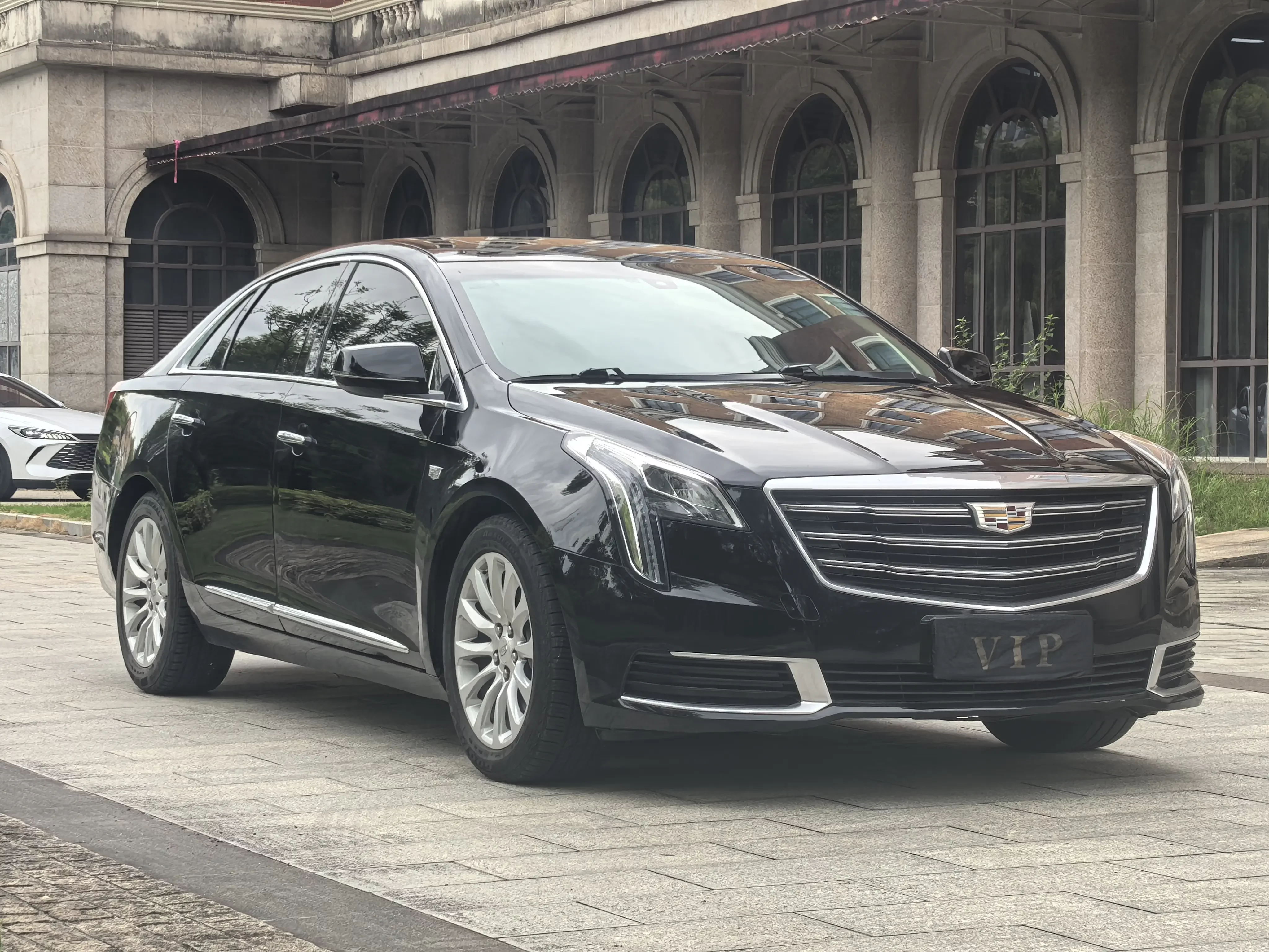 Cadillac XTS
