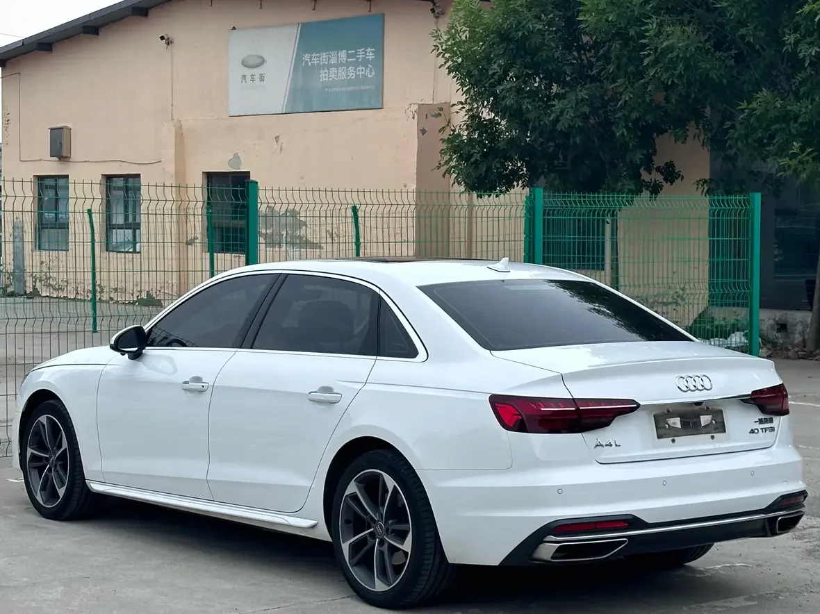Audi A4L