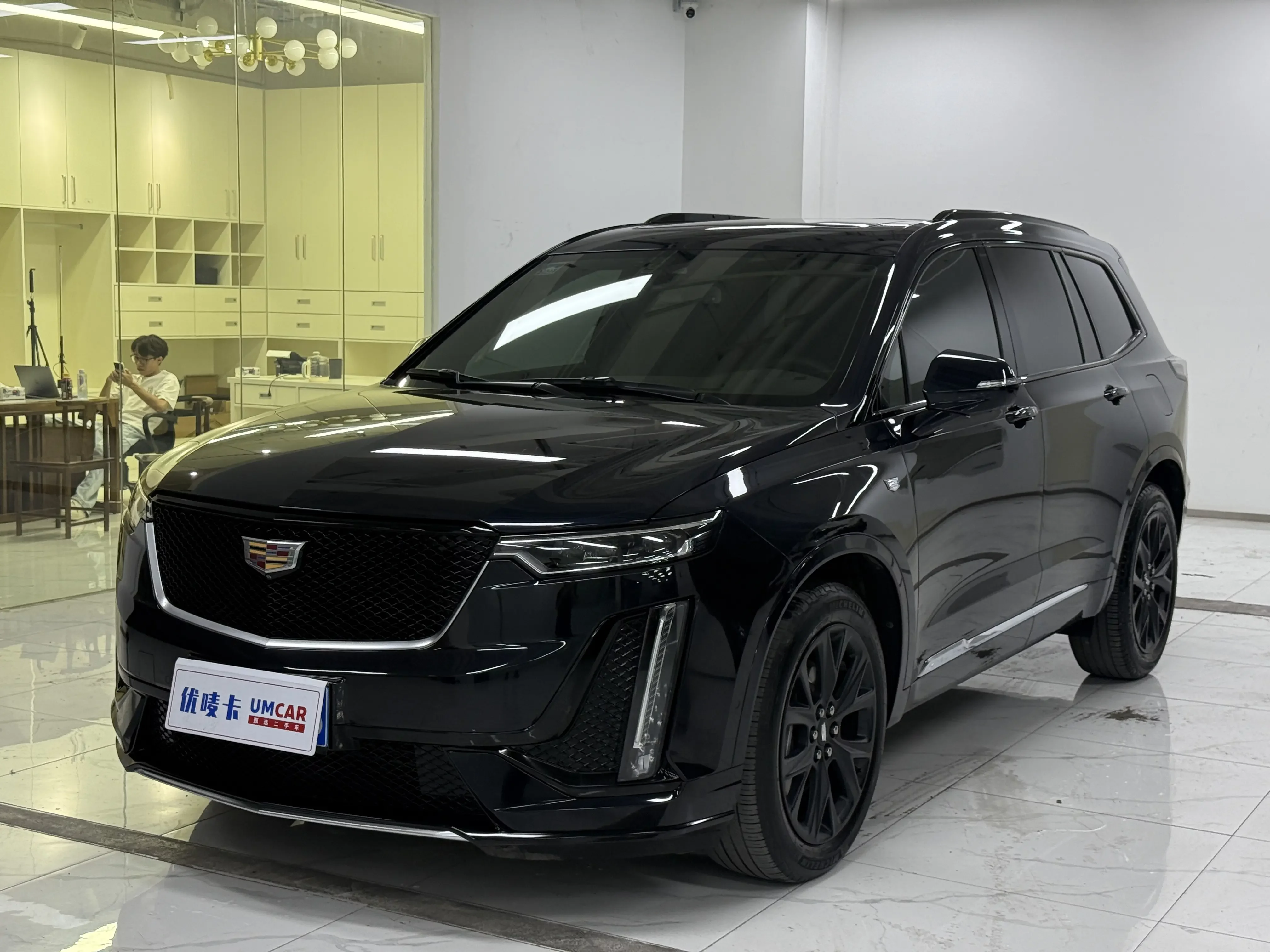 Cadillac XT6