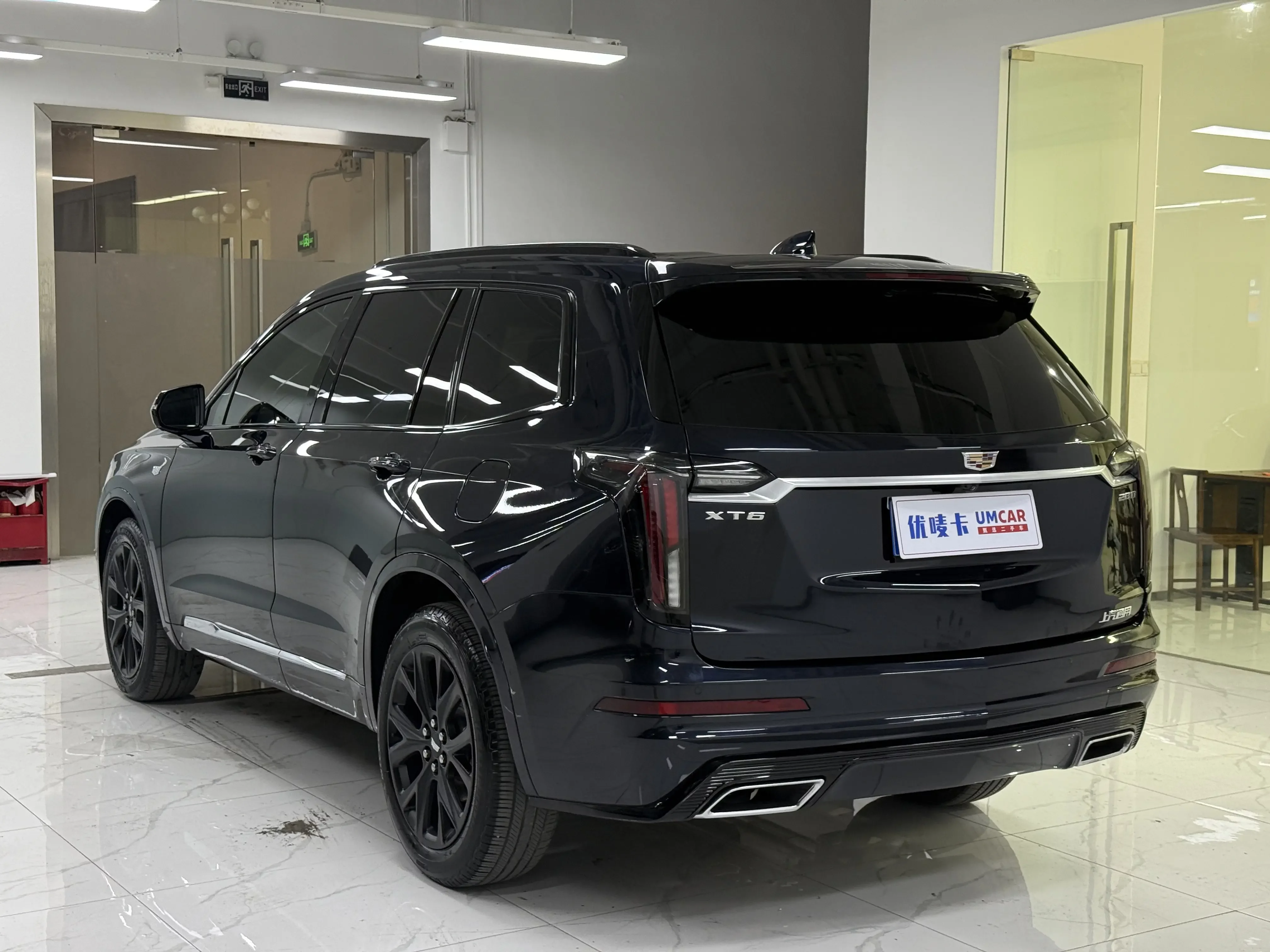 Cadillac XT6