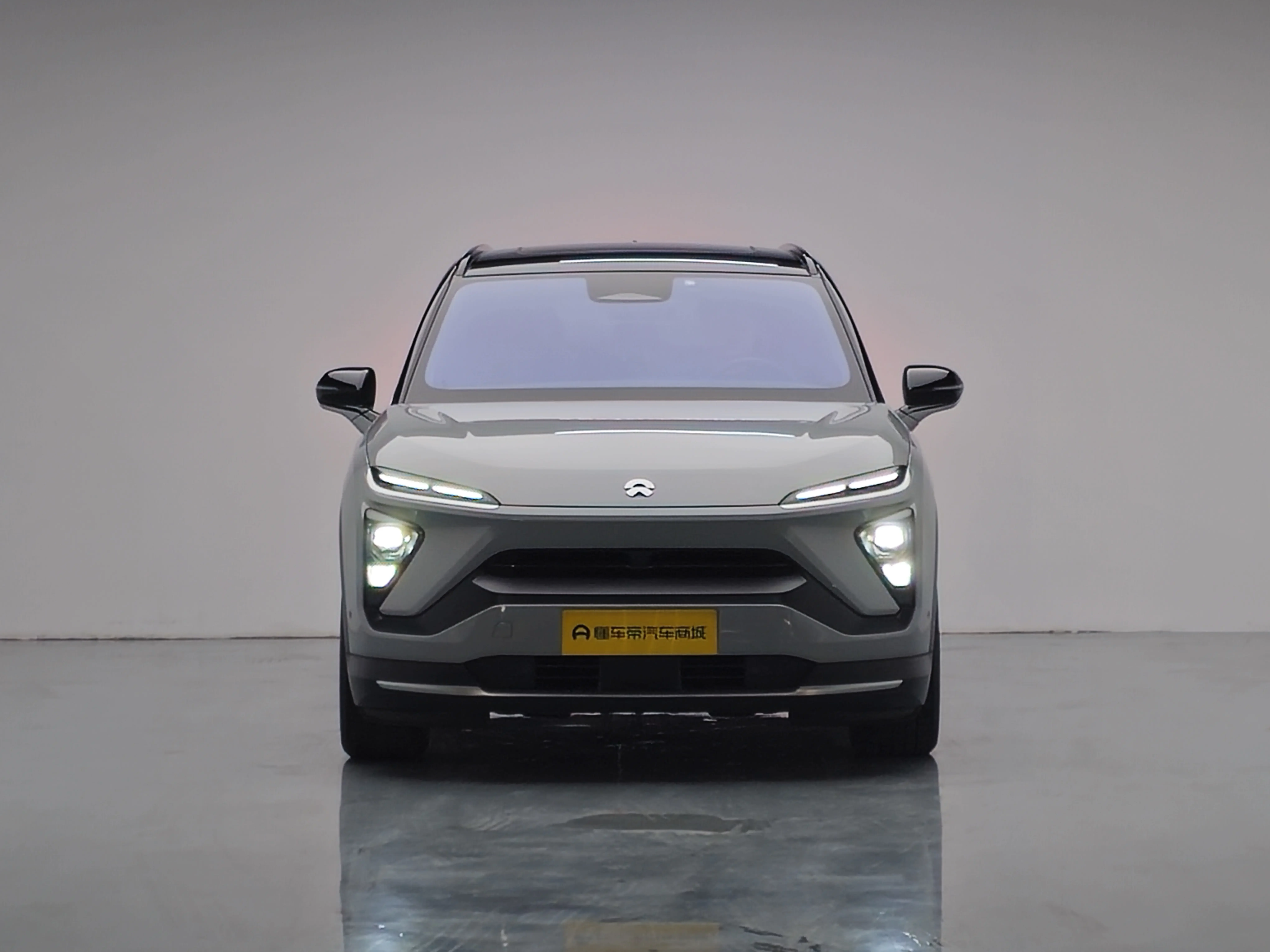 NIO ES6