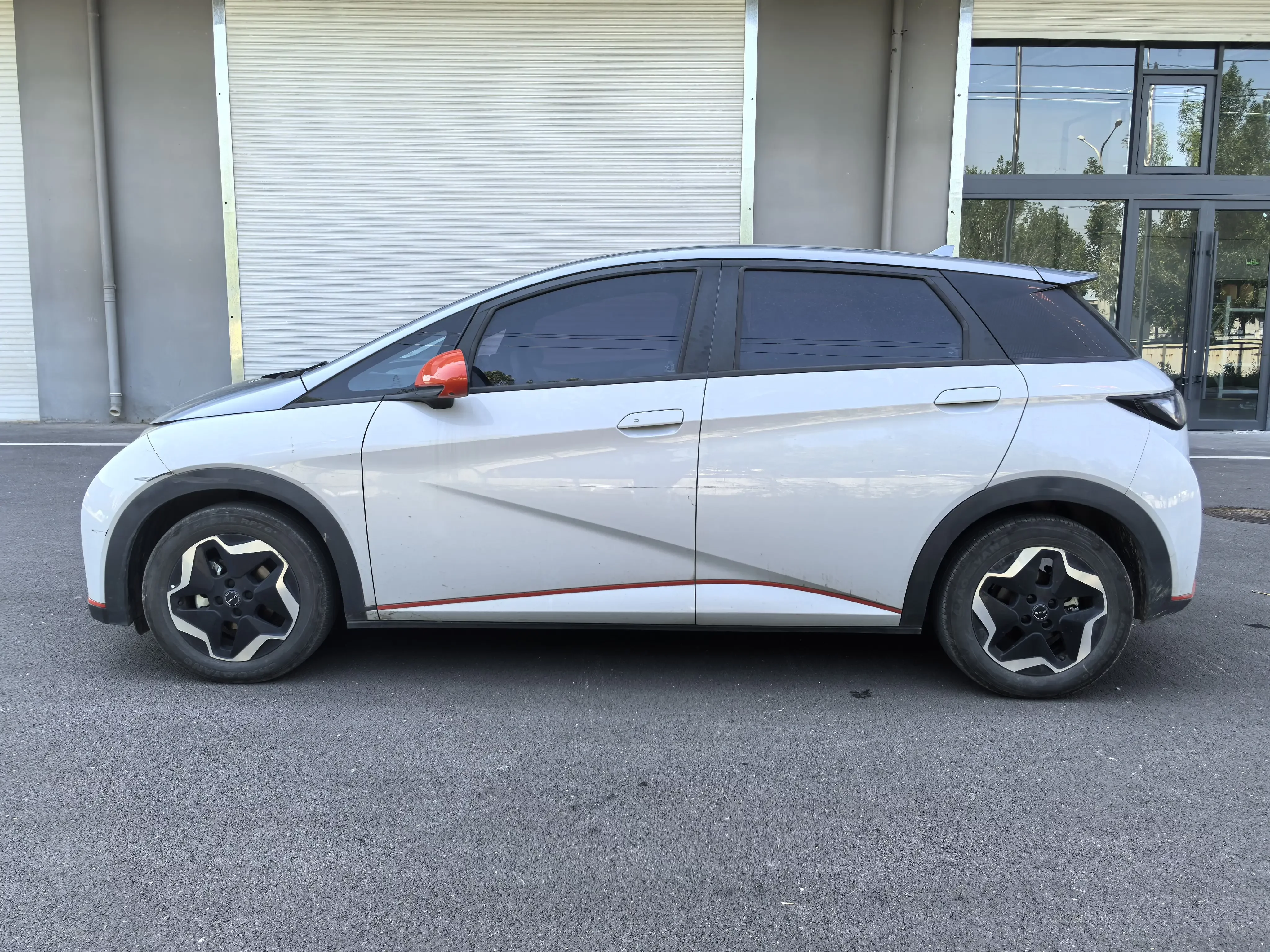 BYD dolphin