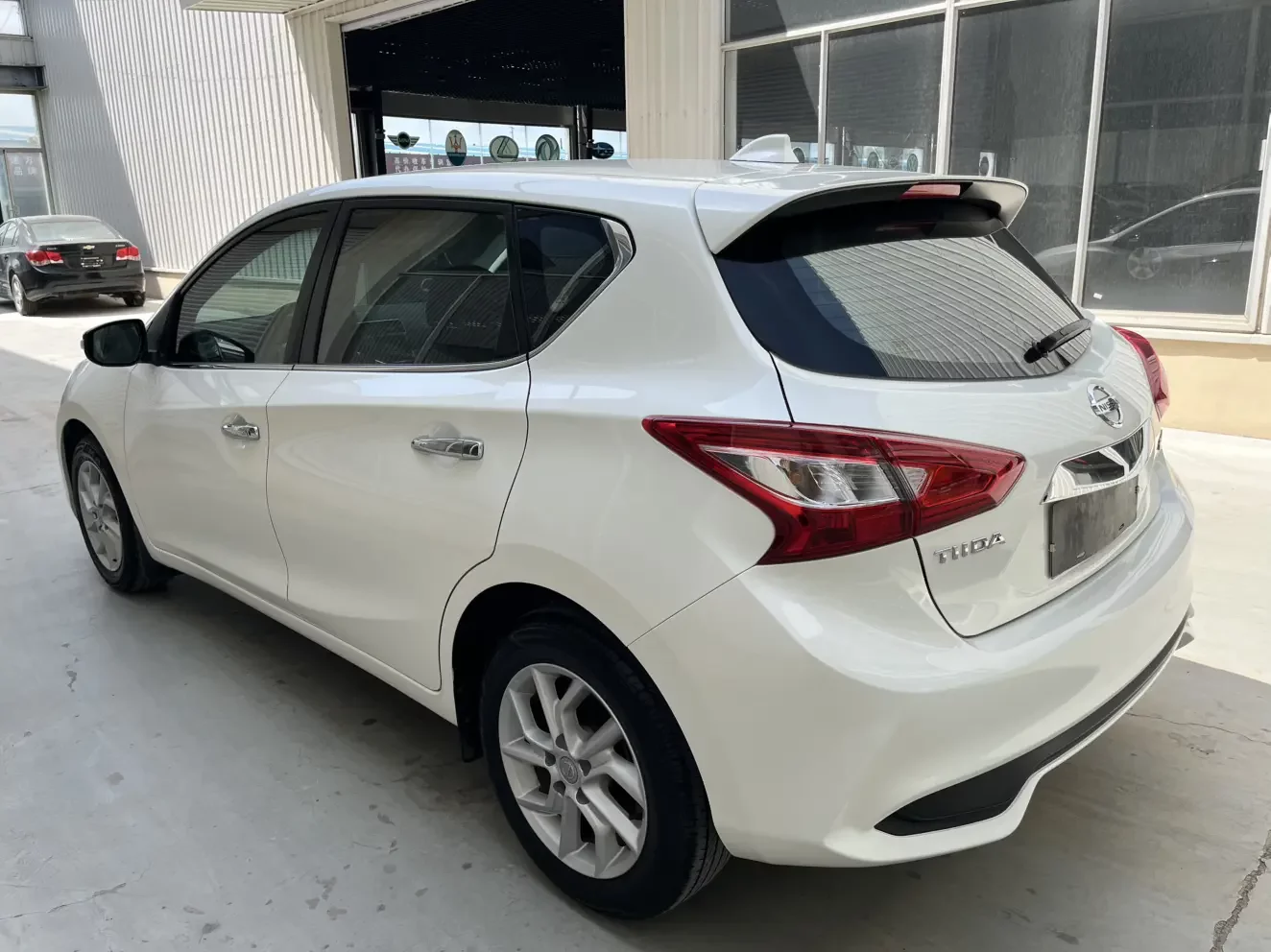 Nissan Tiida