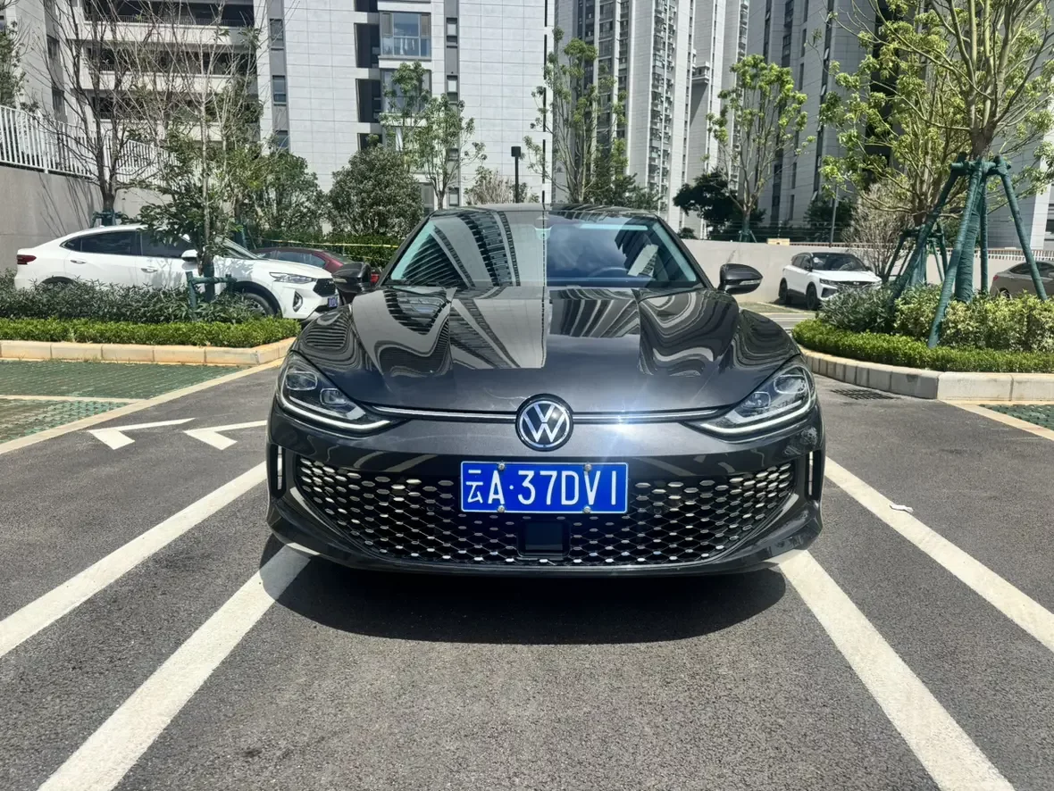 Volkswagen Lamando
