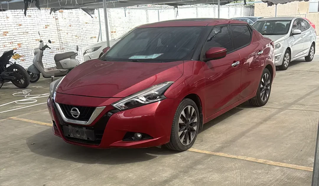 Nissan bluebird