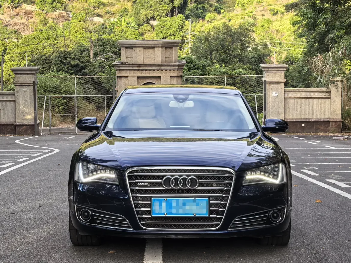 Audi A8