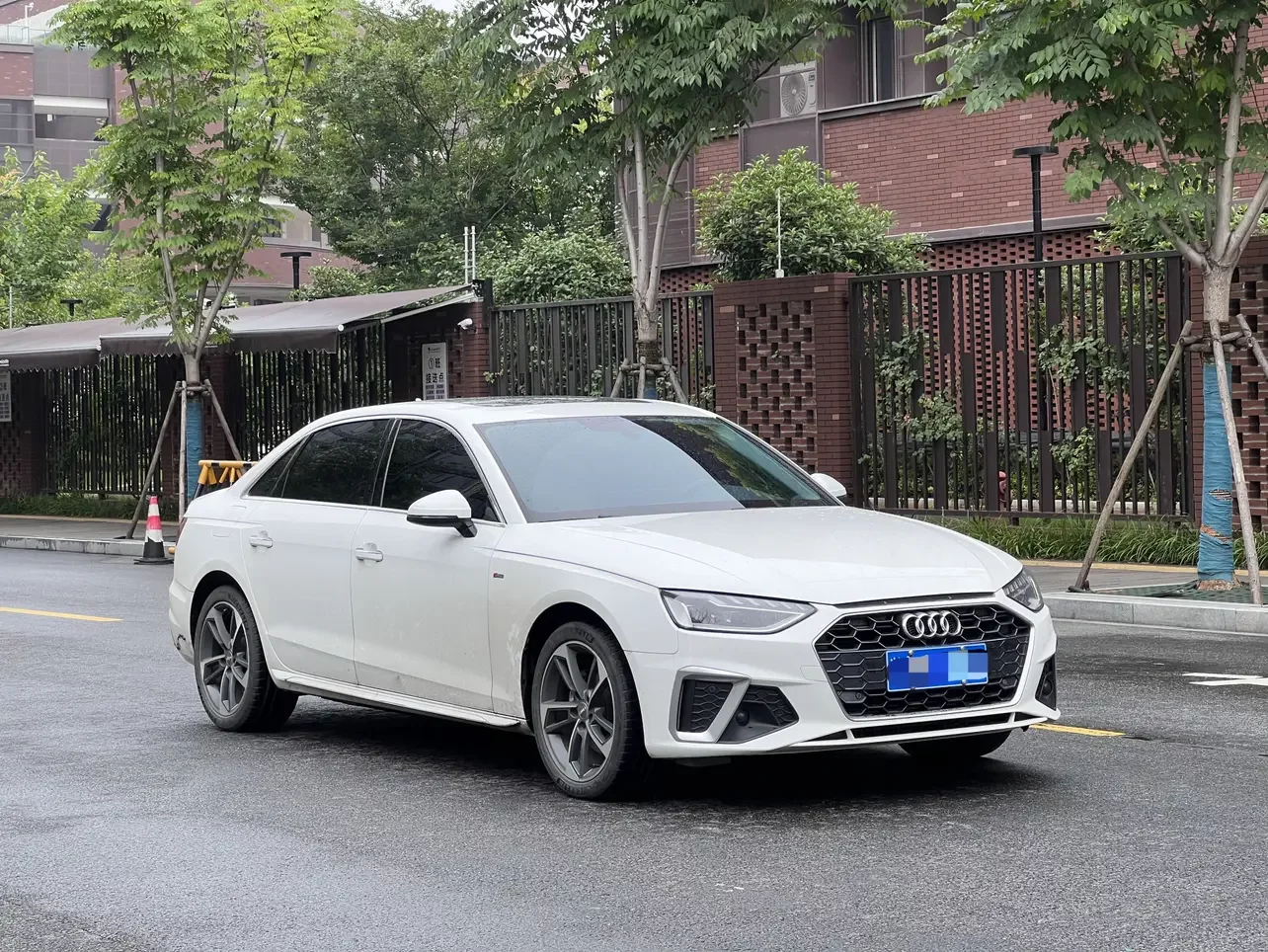 Audi A4L