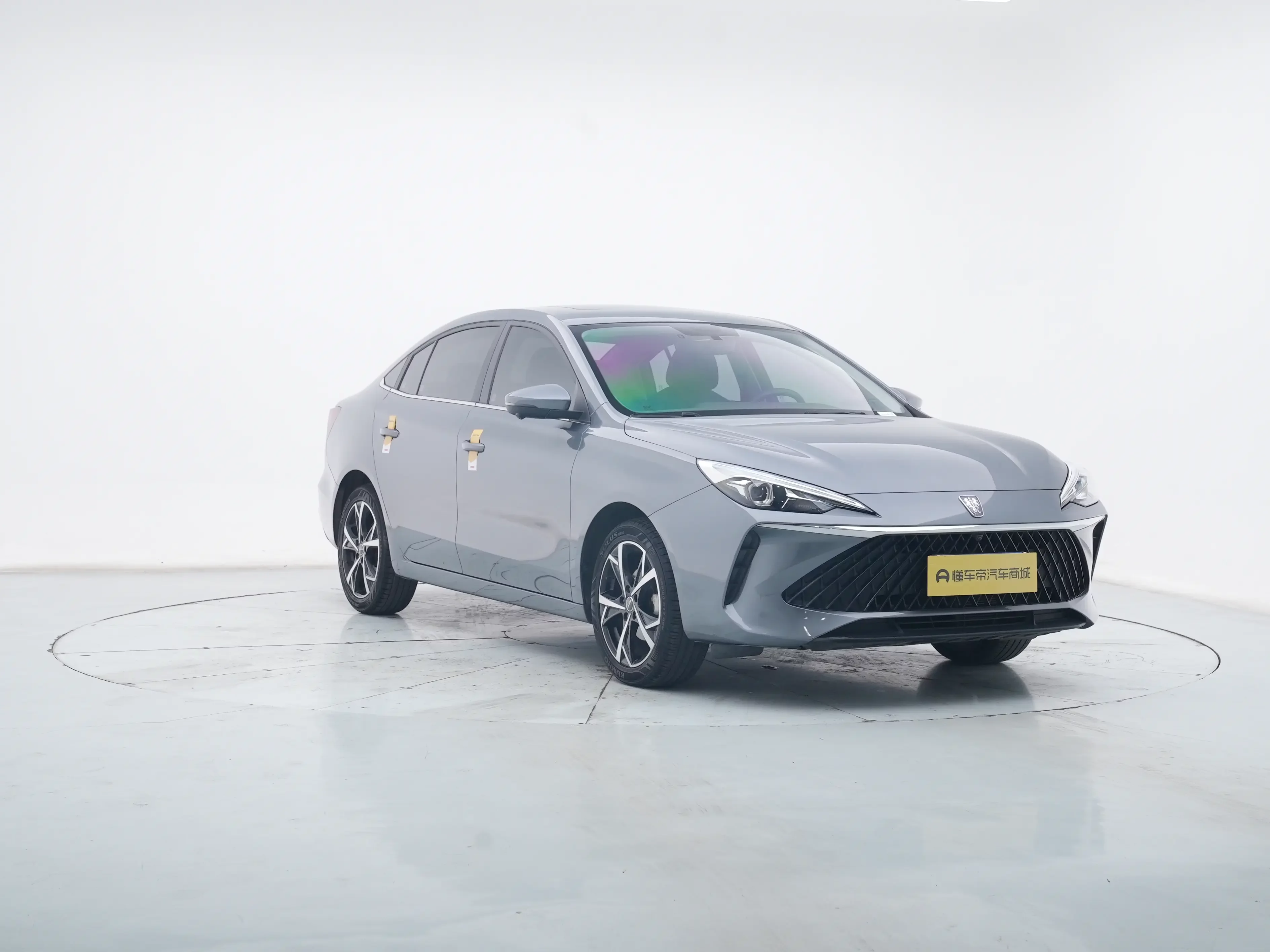 Roewe i5