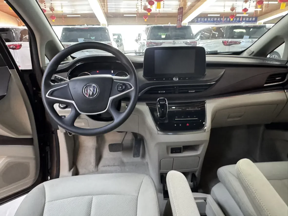 Buick GL8