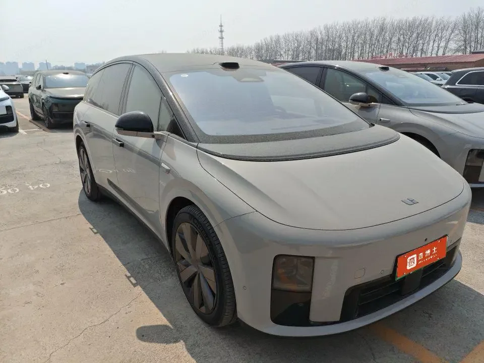 Li Ideal i8