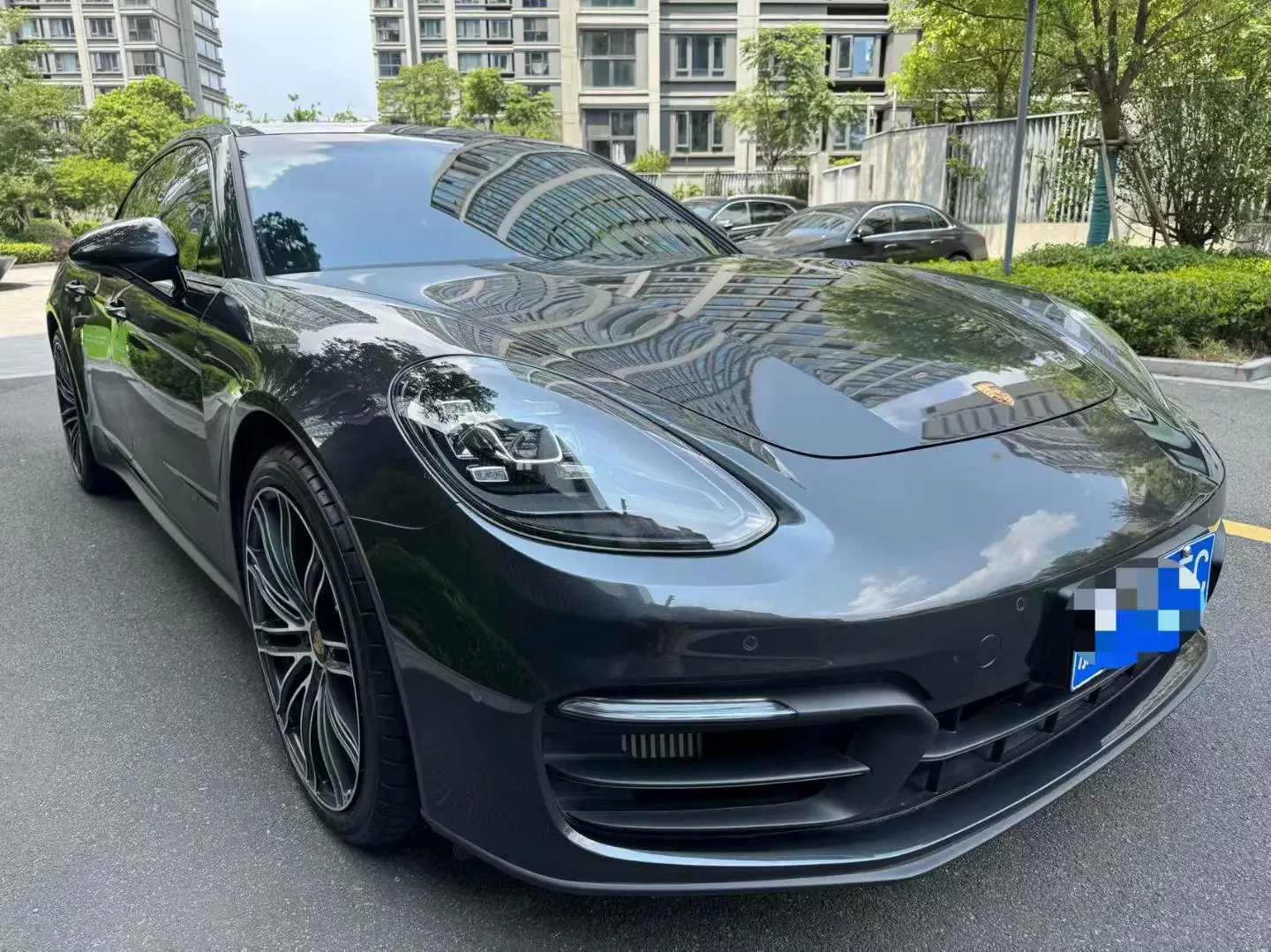 Porsche Panamera