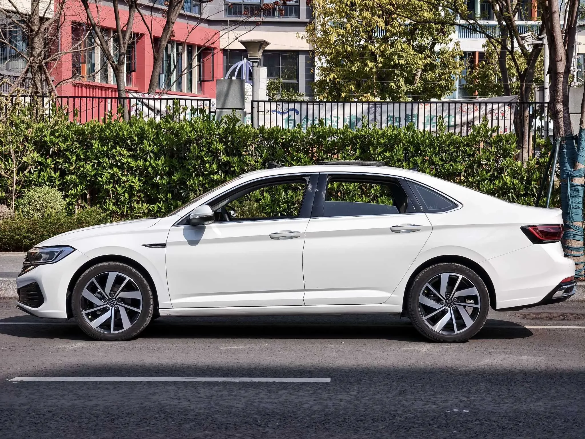 Volkswagen Sagitar
