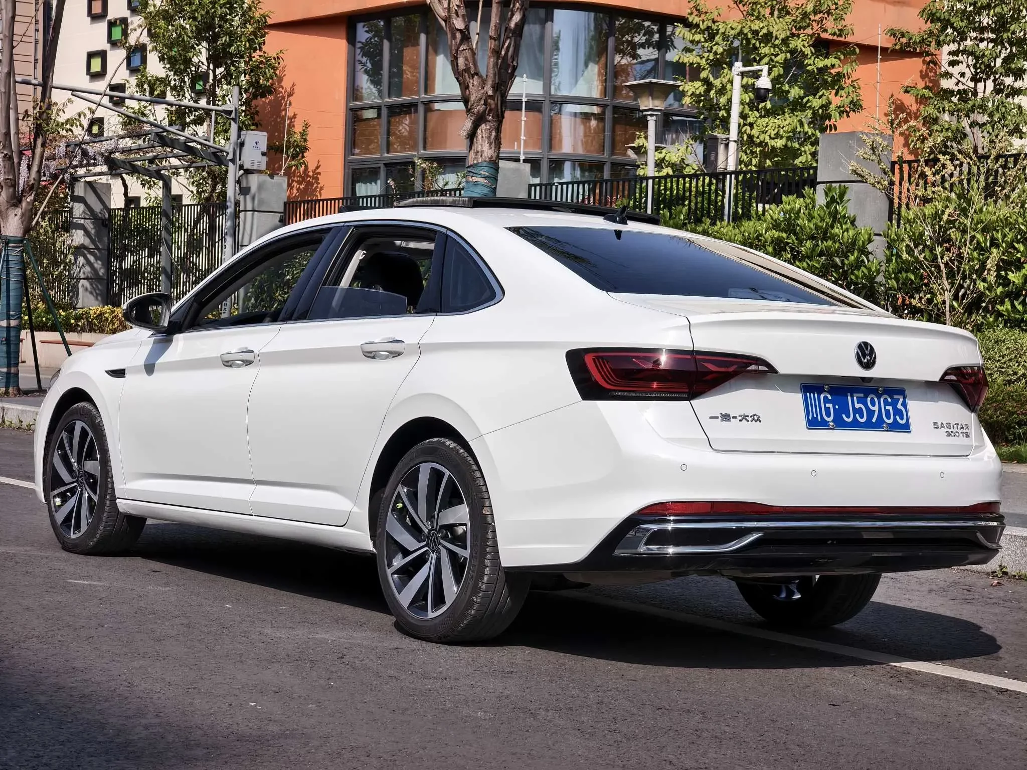 Volkswagen Sagitar