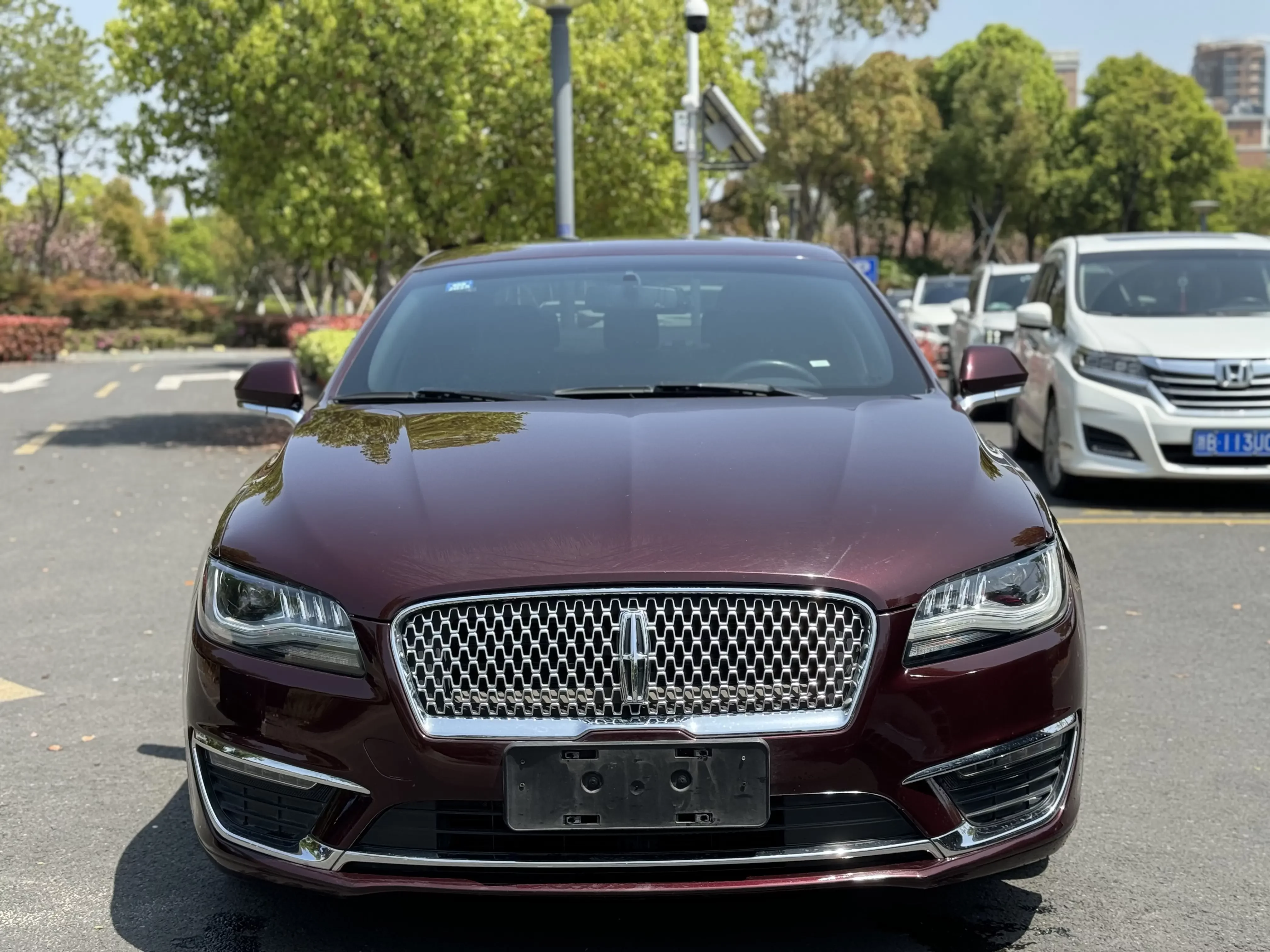Lincoln MKZ