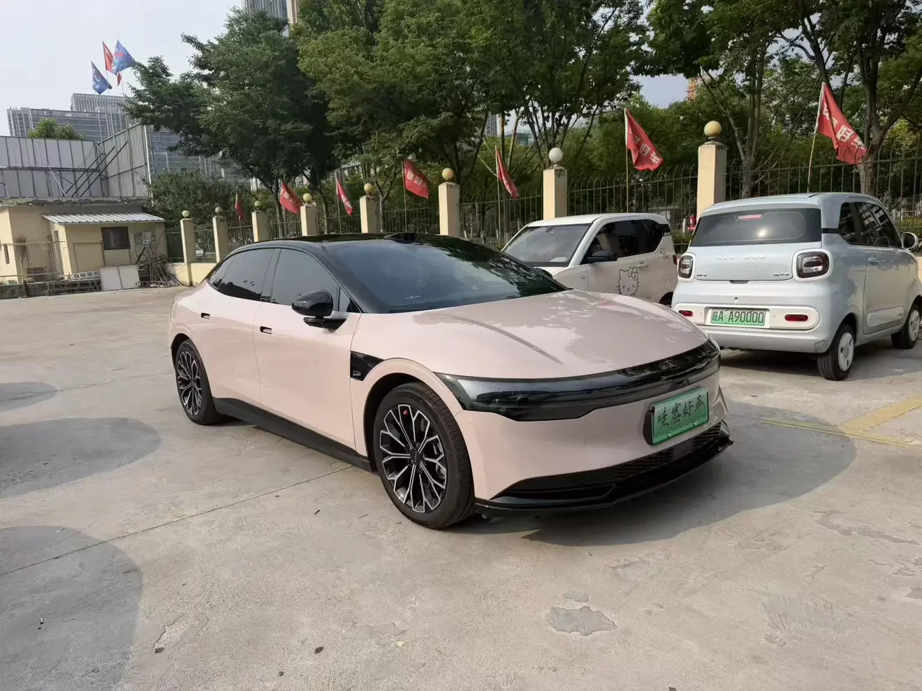 ZEEKR 007