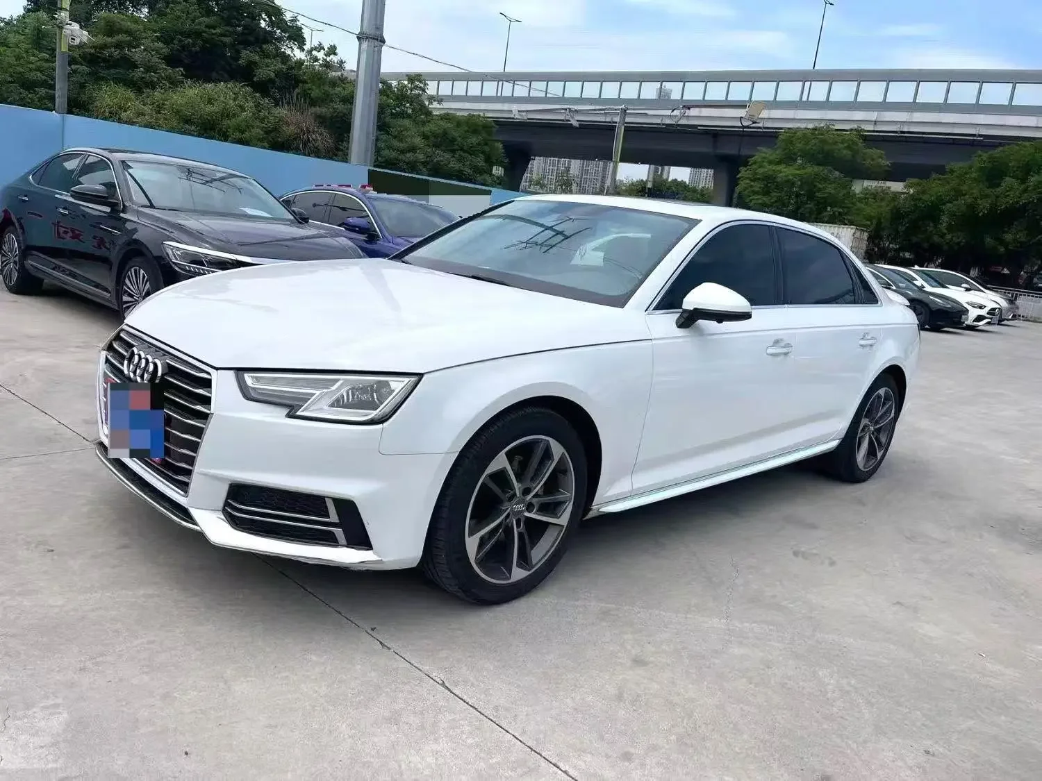 Audi A4L