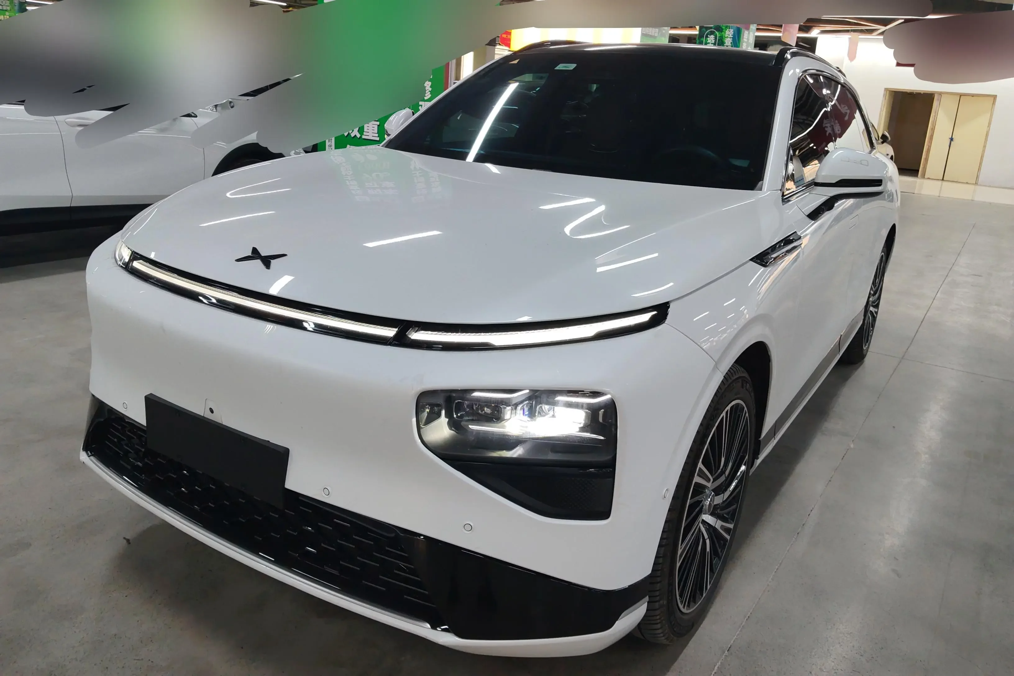 Xpeng G9