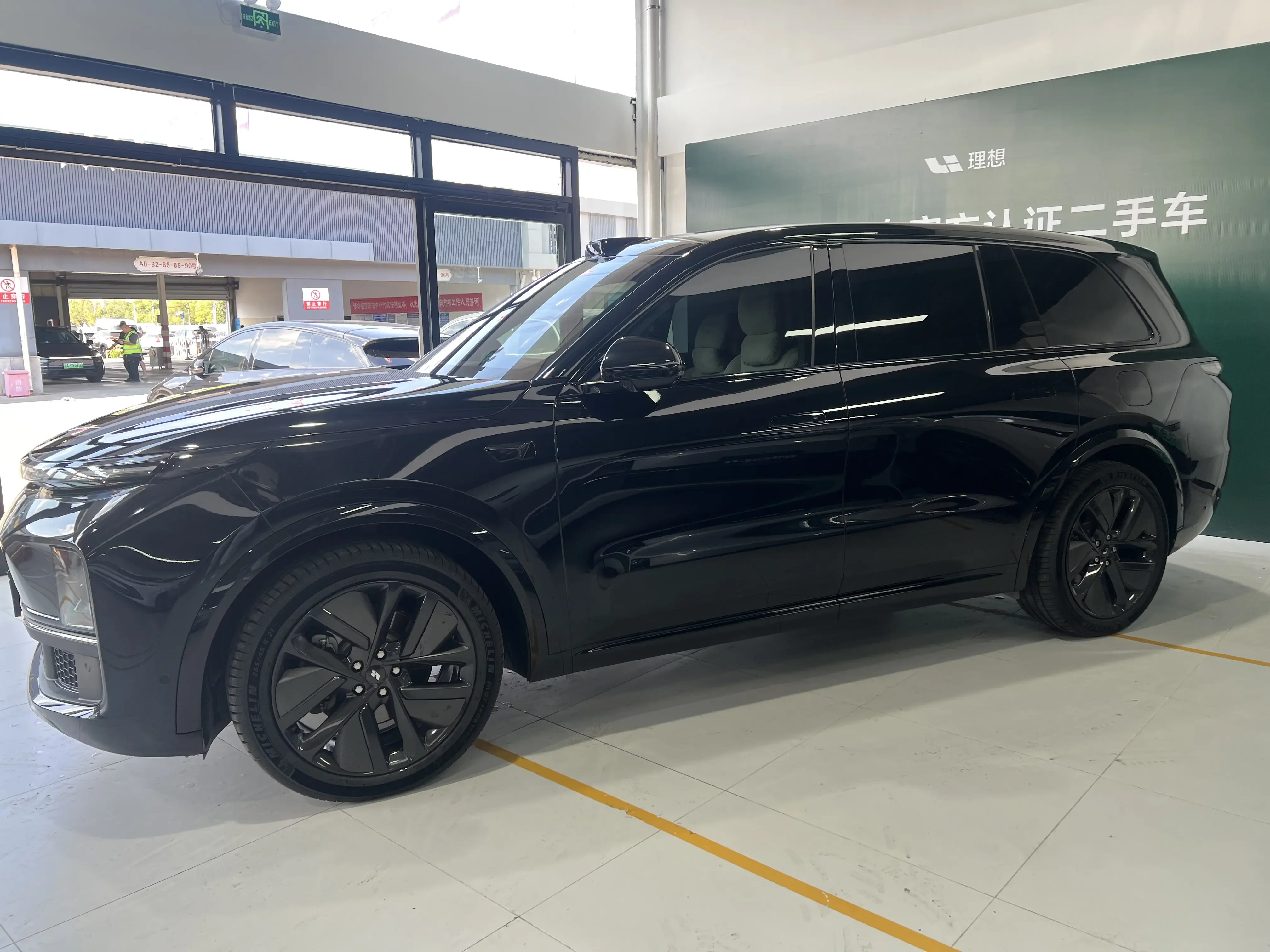 Lixiang L9