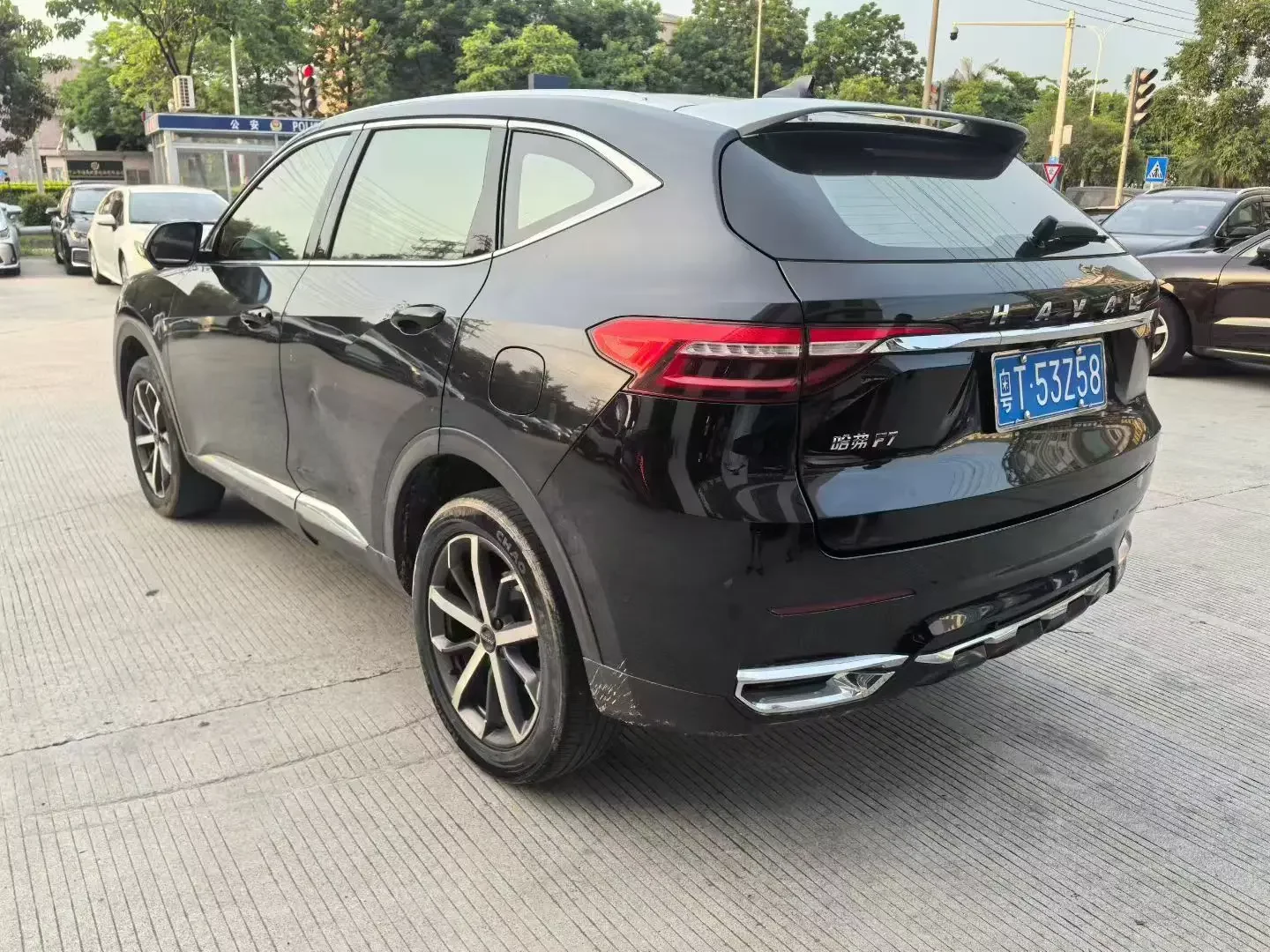 Haval F7