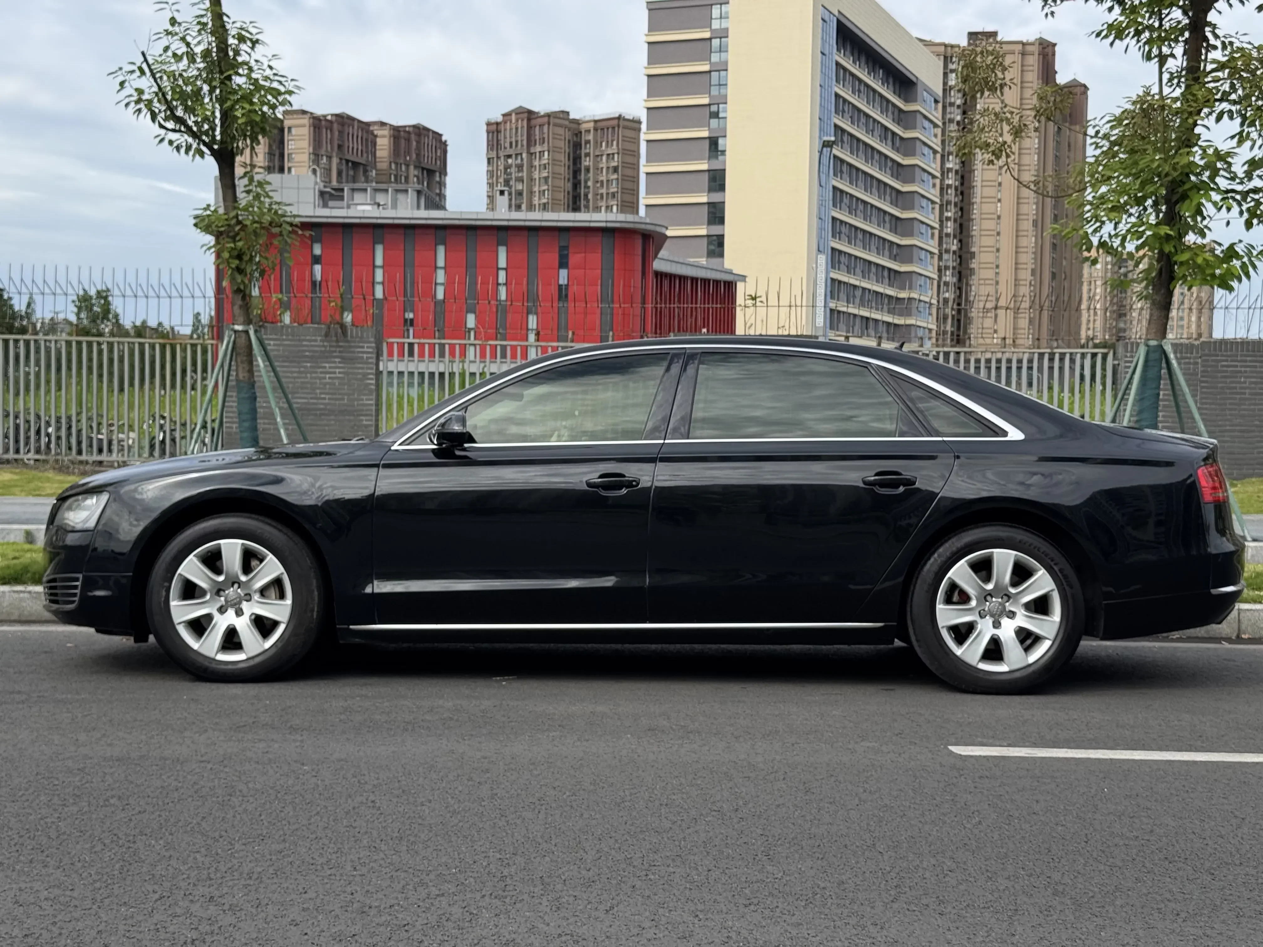 Audi A8