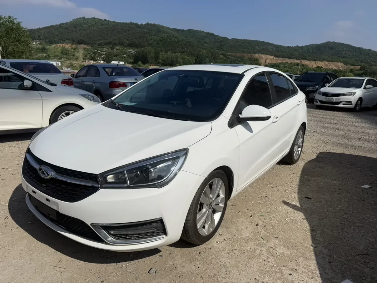 Chery Arrizo 5