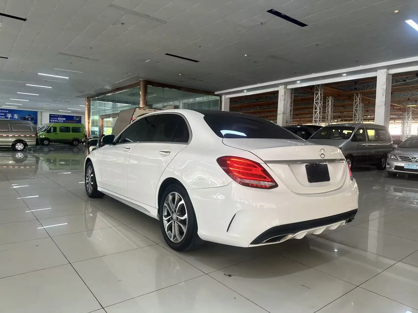 Mercedes-Benz C Class