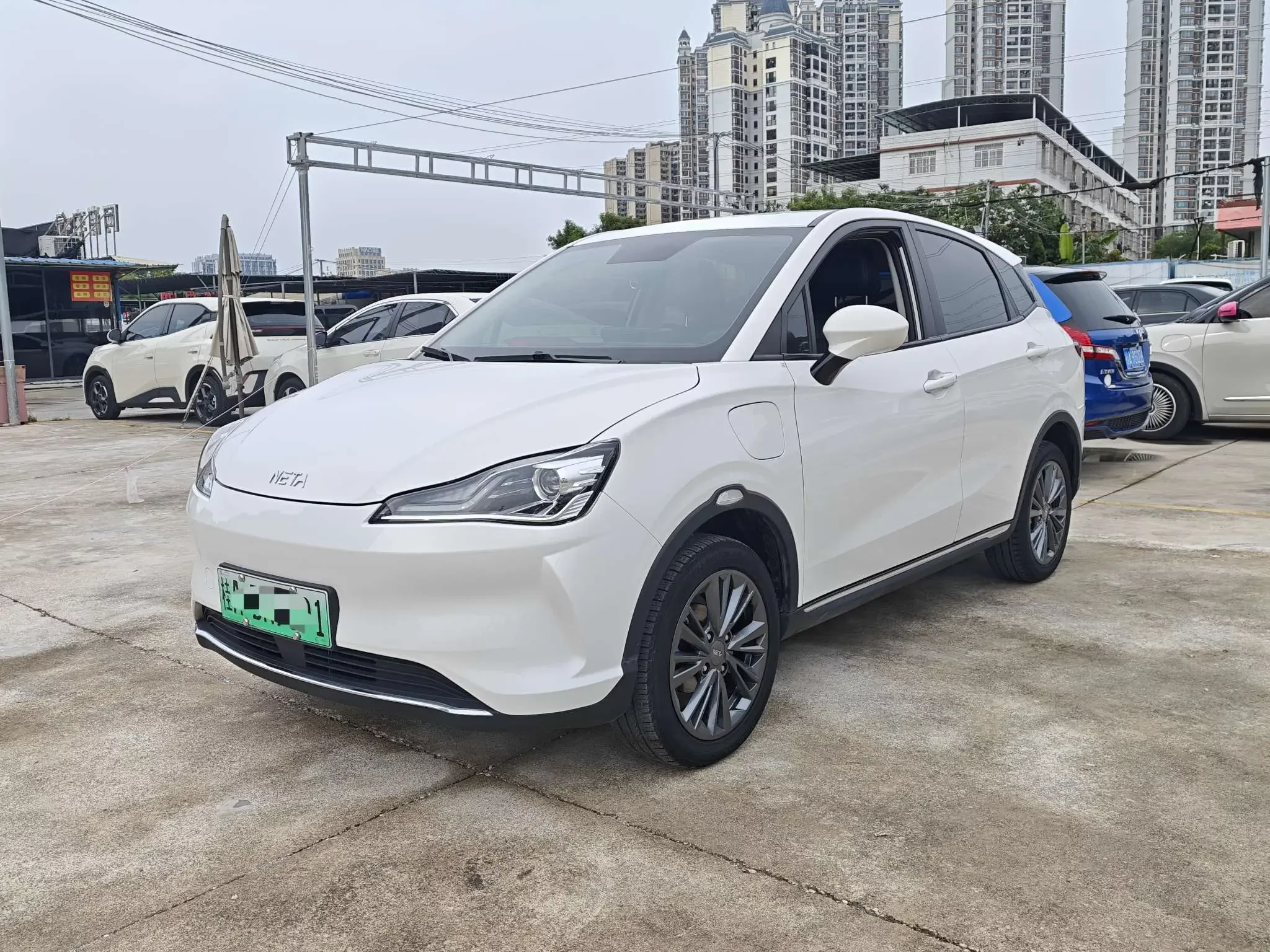 NETA Nezha V