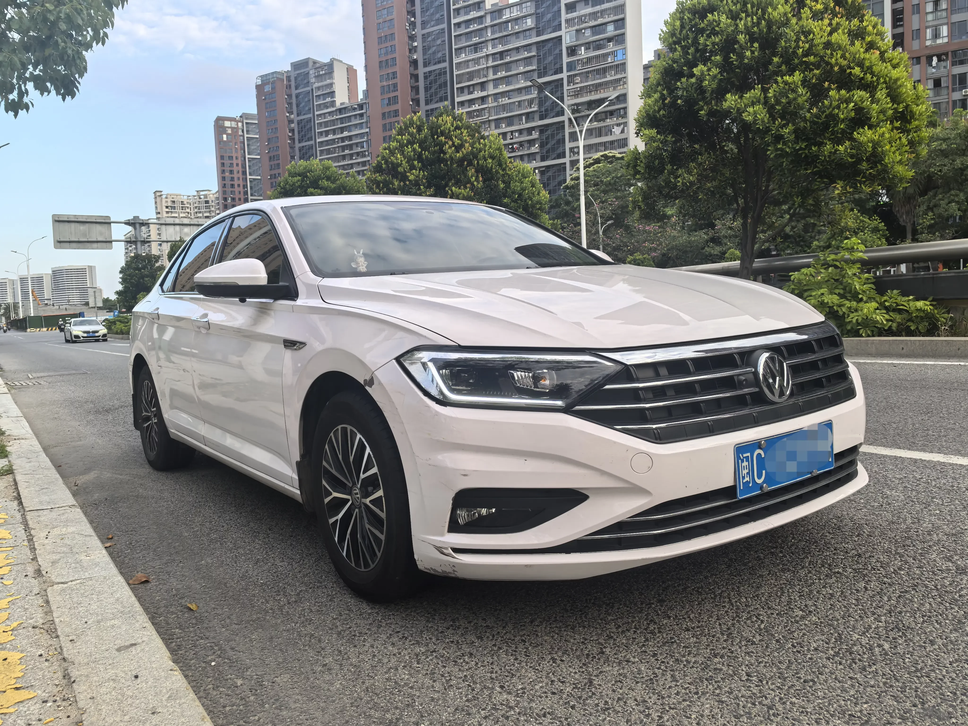 Volkswagen Sagitar