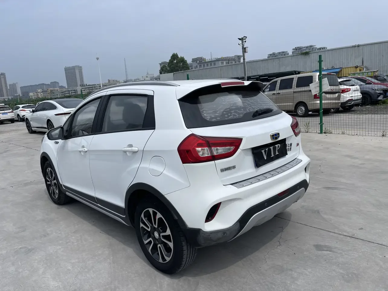 Geely Vision X3