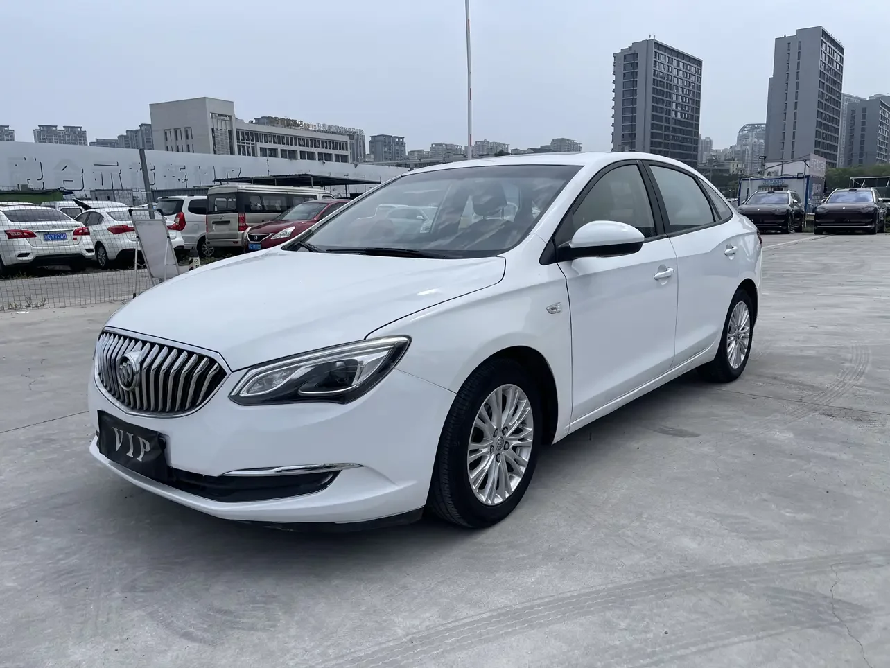 Buick Yinglang