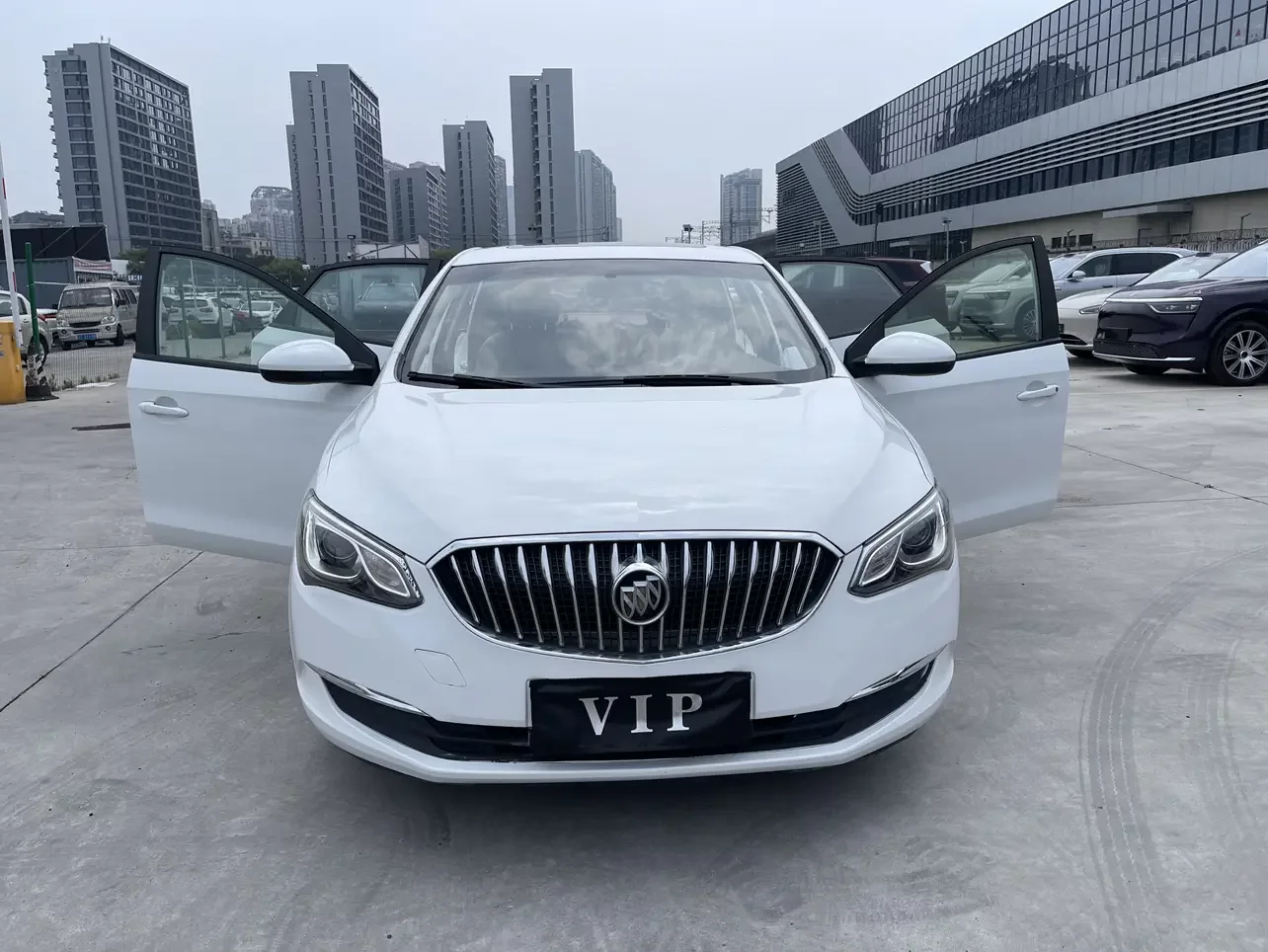 Buick Yinglang