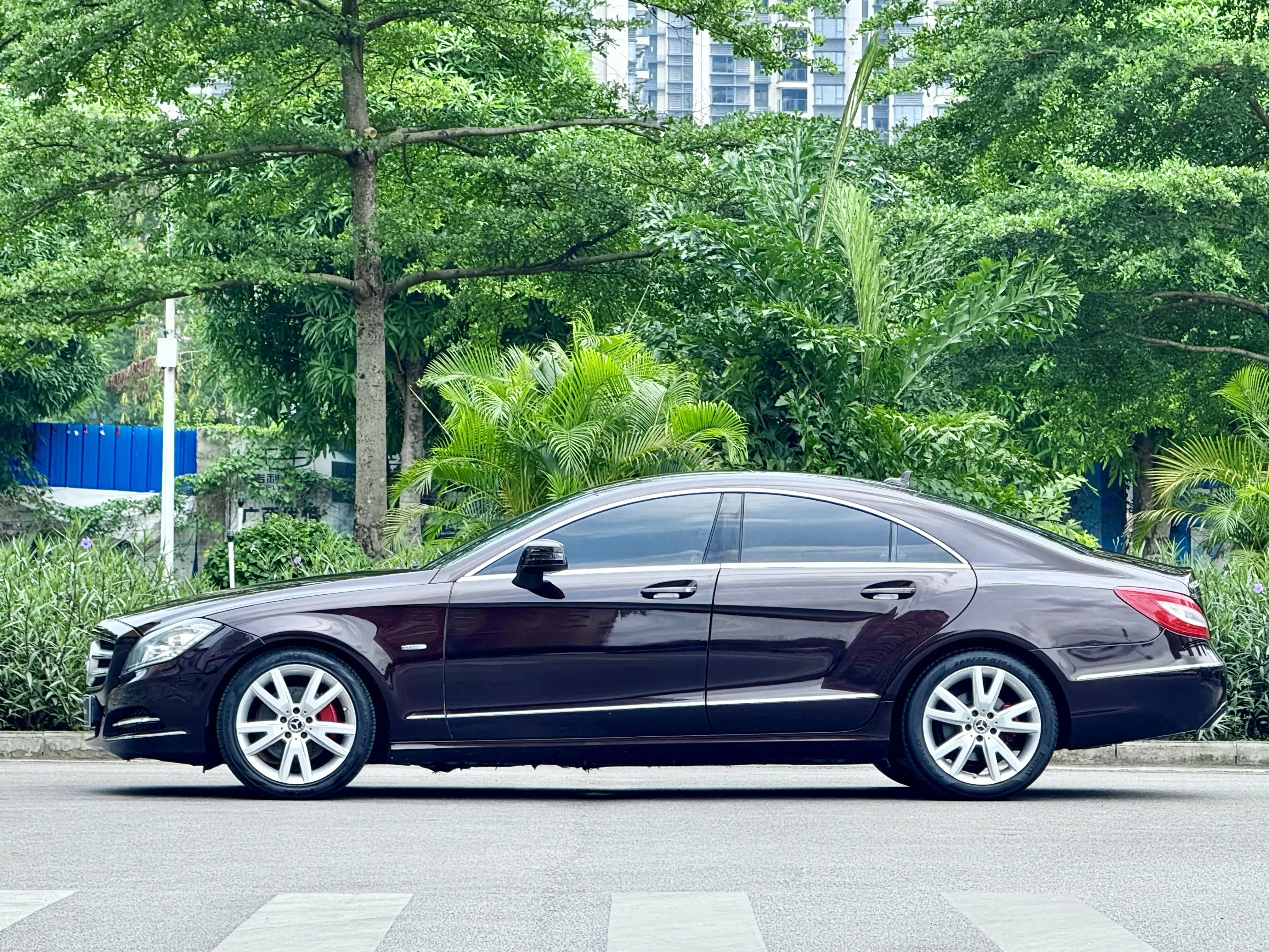 Mercedes-Benz CLS